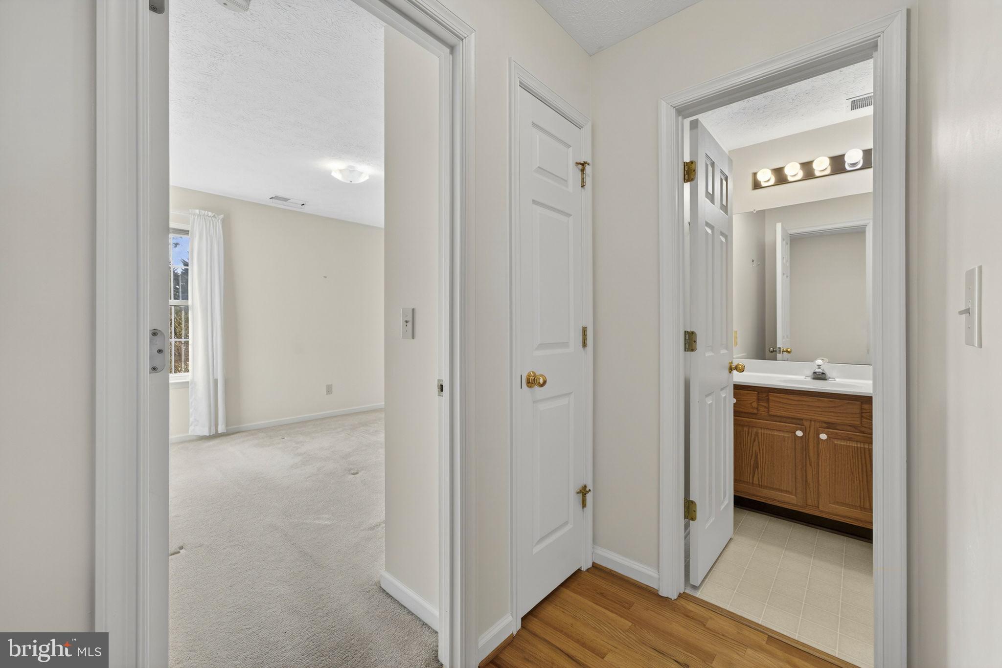 CHAPEL HILL - Residential