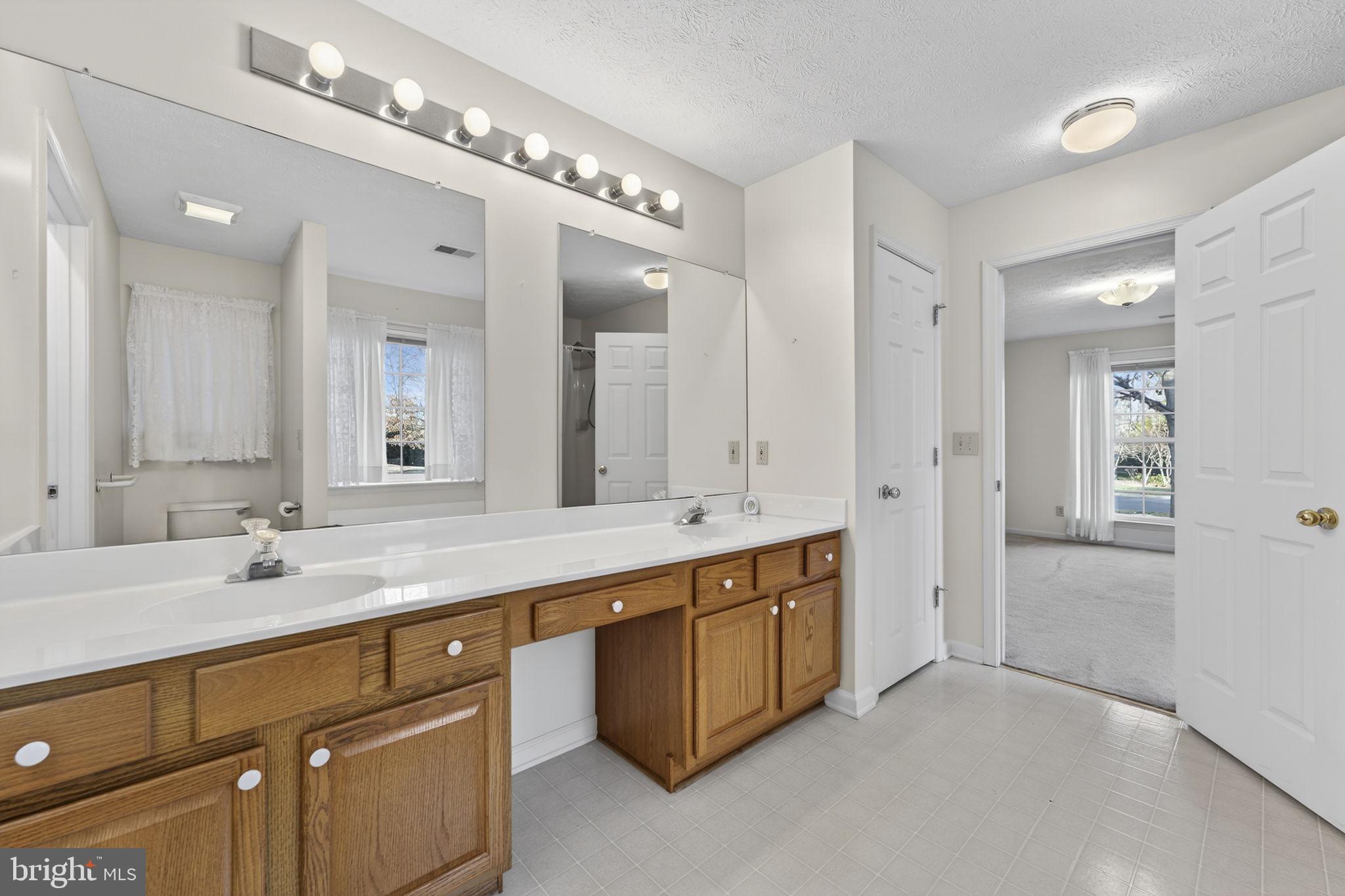 CHAPEL HILL - Residential