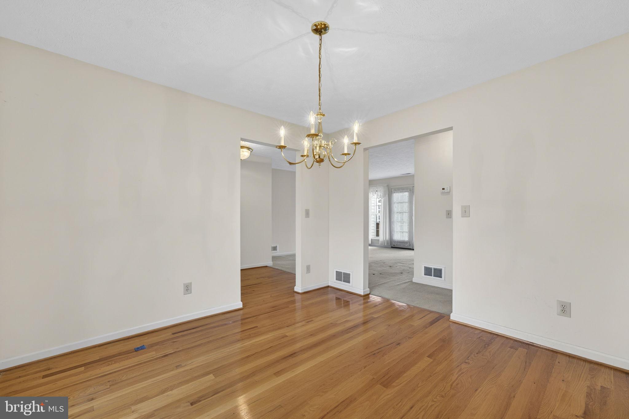 CHAPEL HILL - Residential