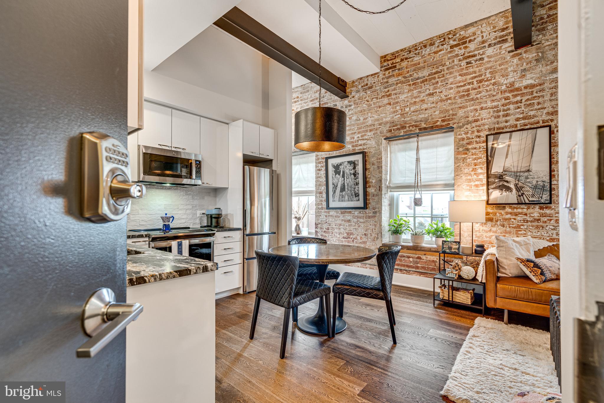 515 N WASHINGTON STREET 307