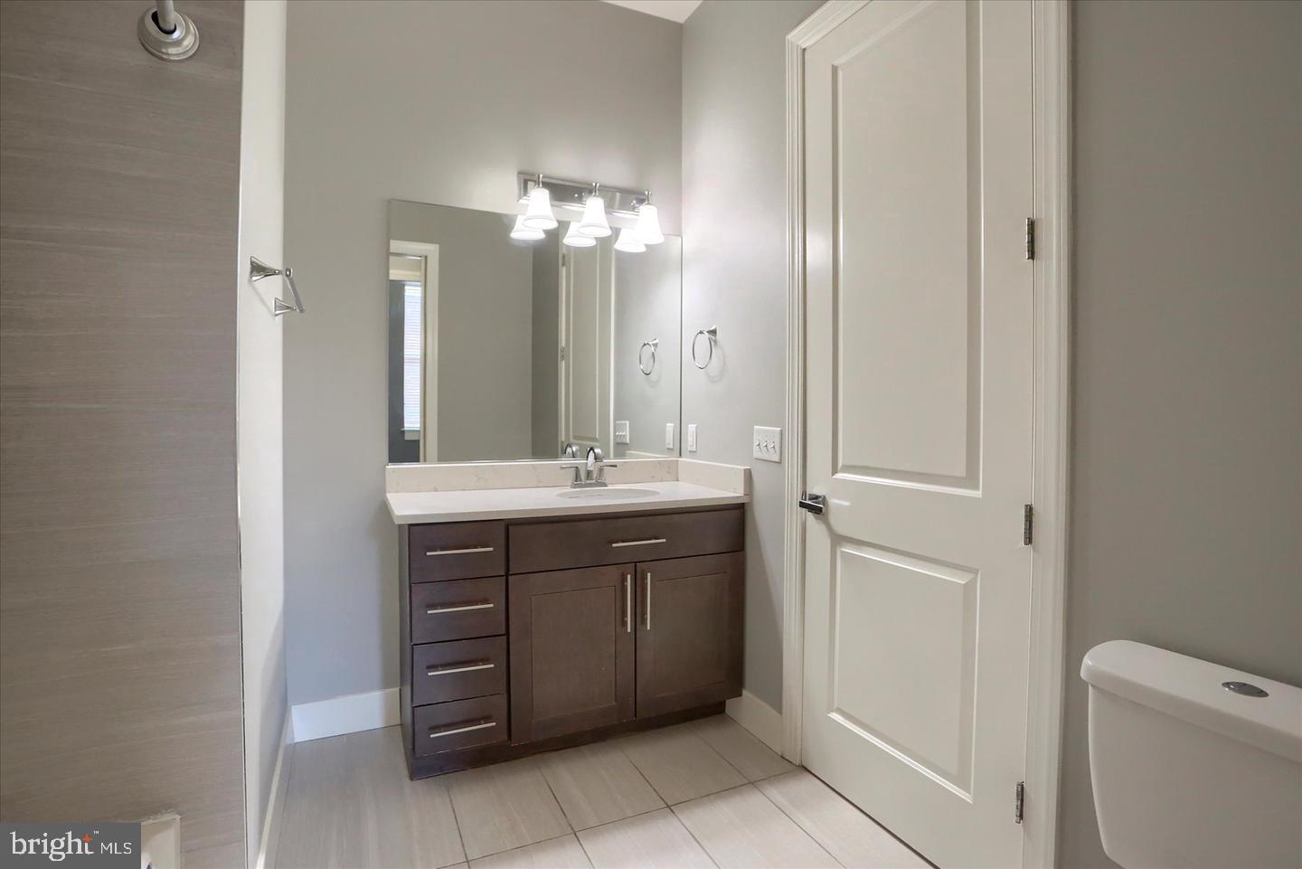 LUX - Residential Lease