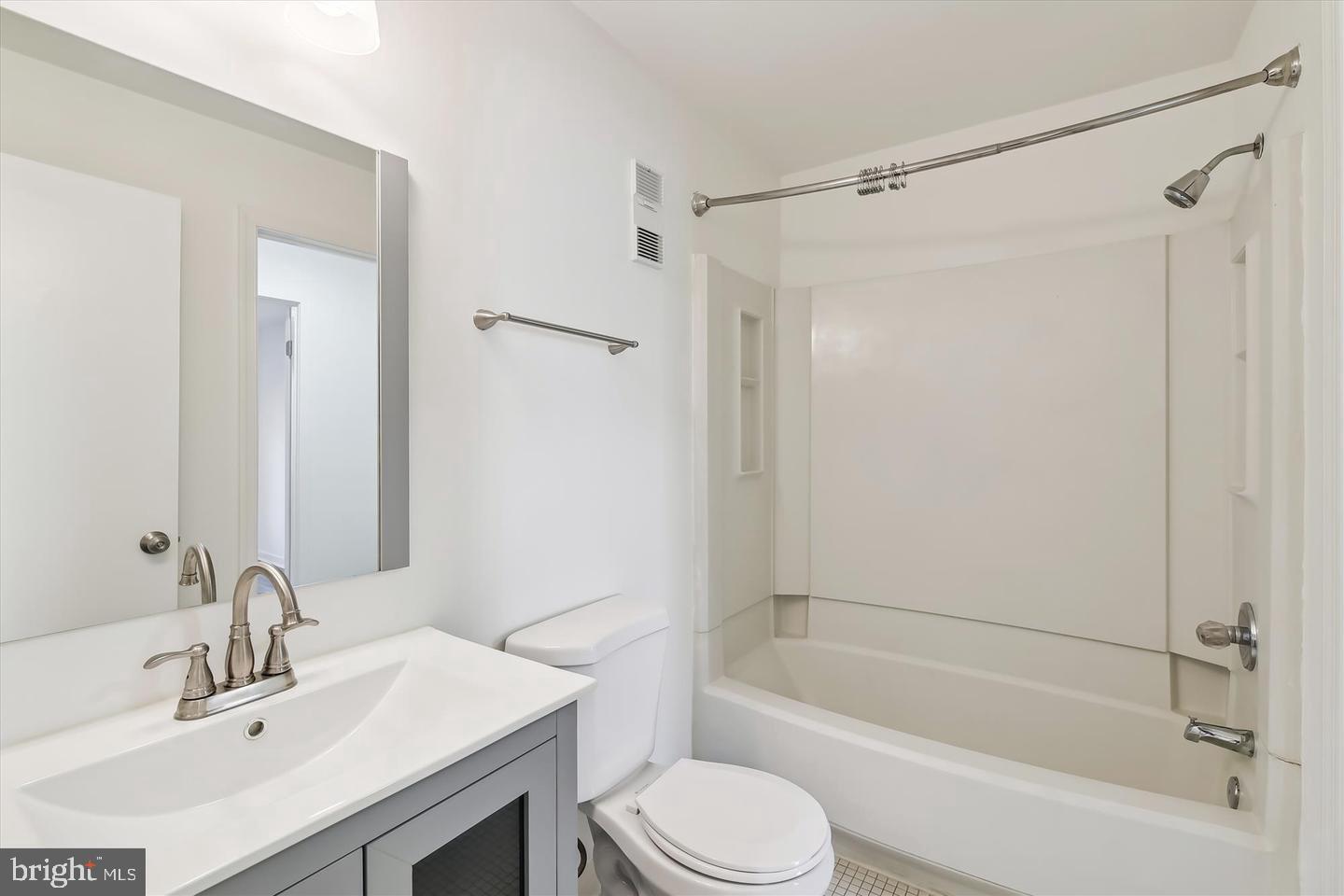 OTTERBEIN - Residential Lease