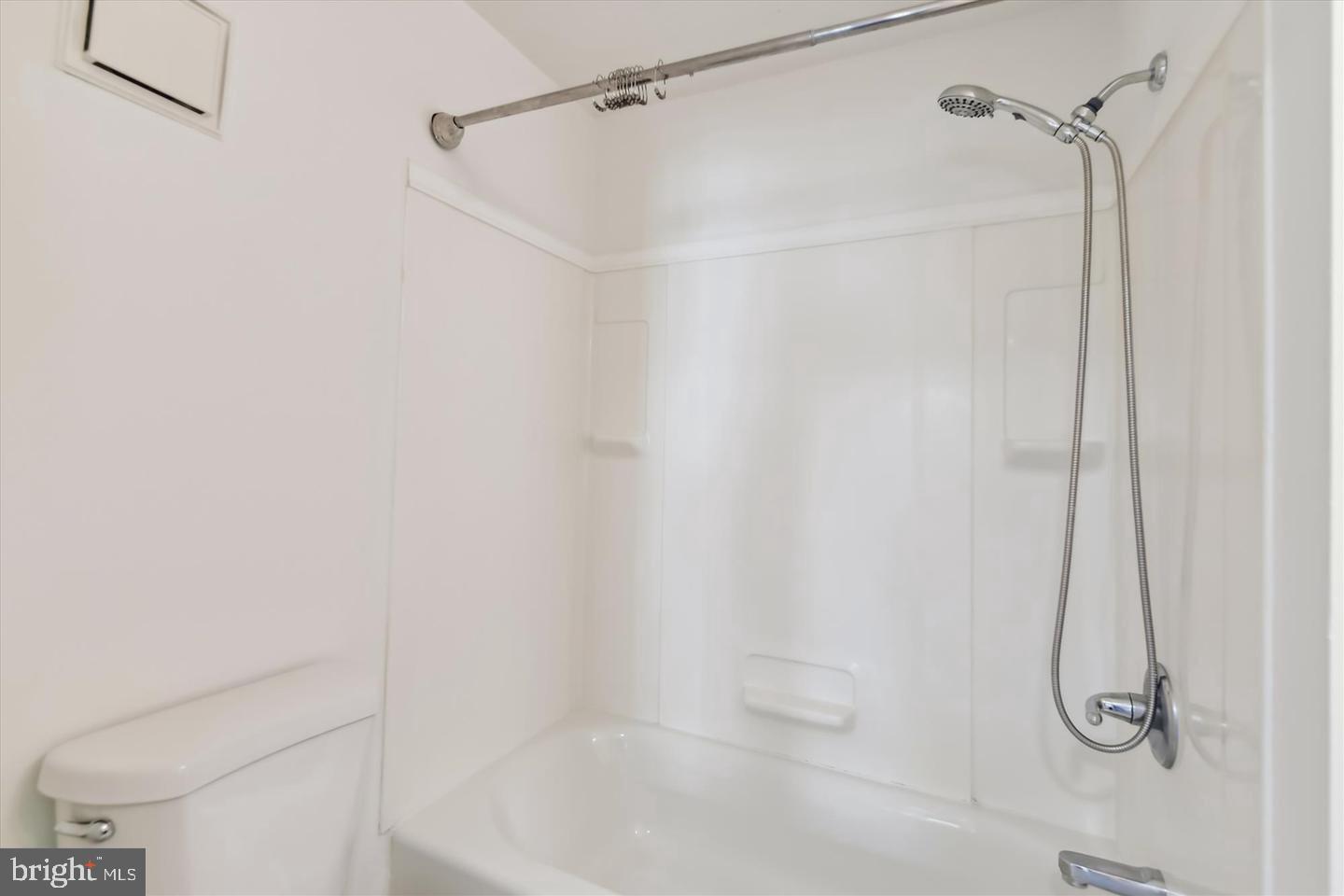 OTTERBEIN - Residential Lease