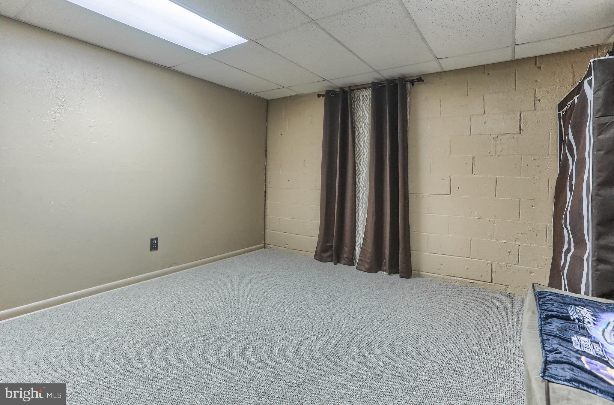 FAWN GROVE BORO - Residential