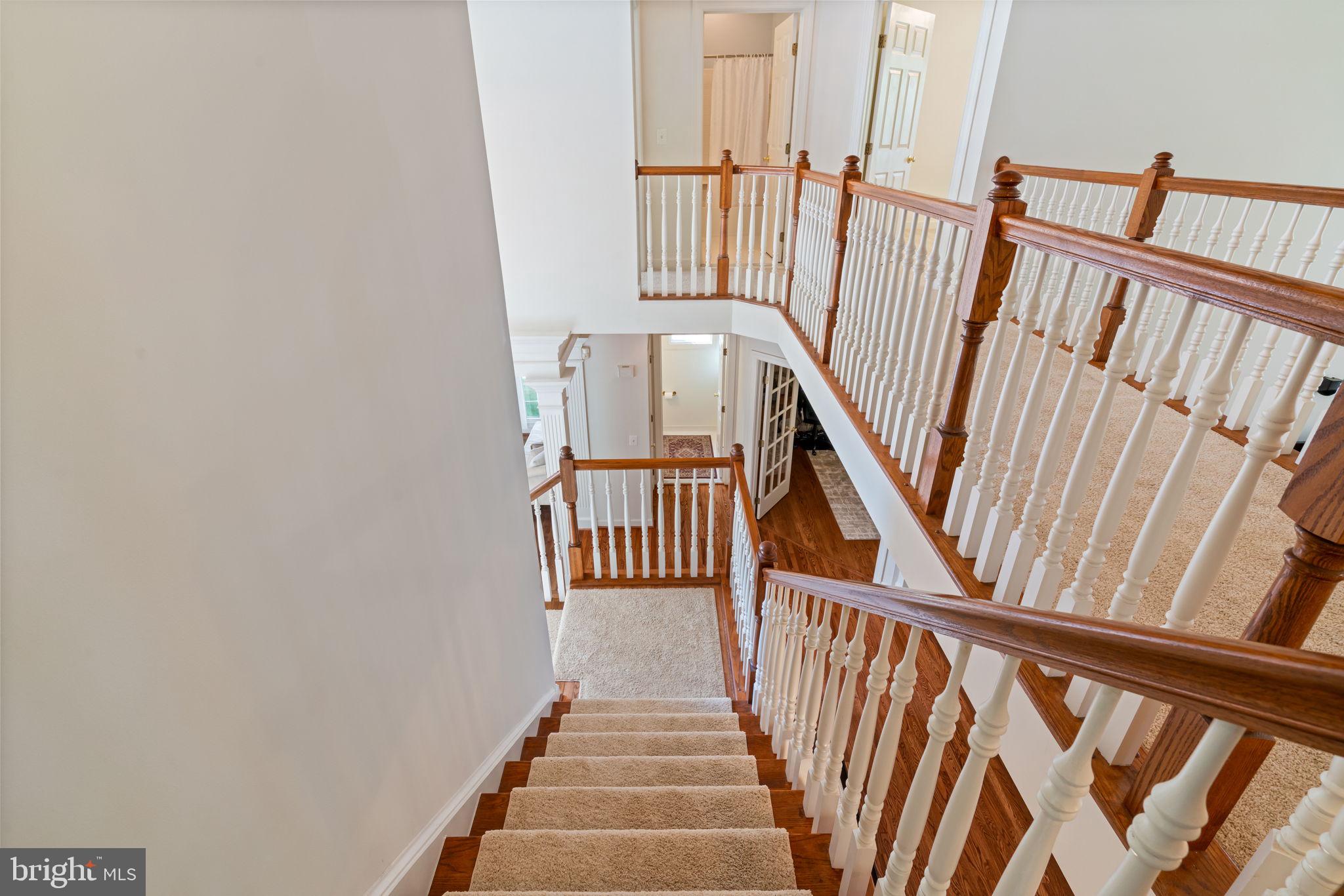 MEADOWBROOK WOODS - Residential