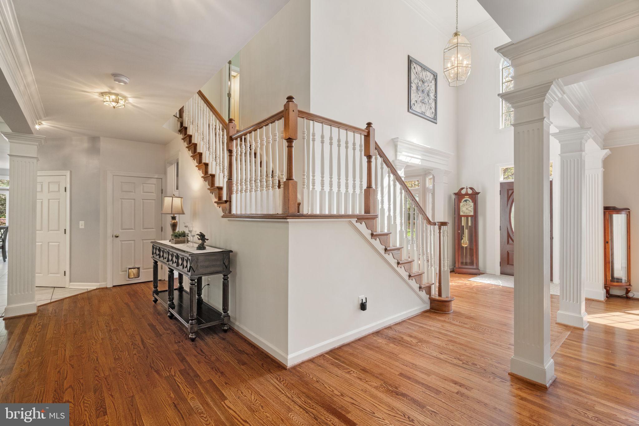 MEADOWBROOK WOODS - Residential