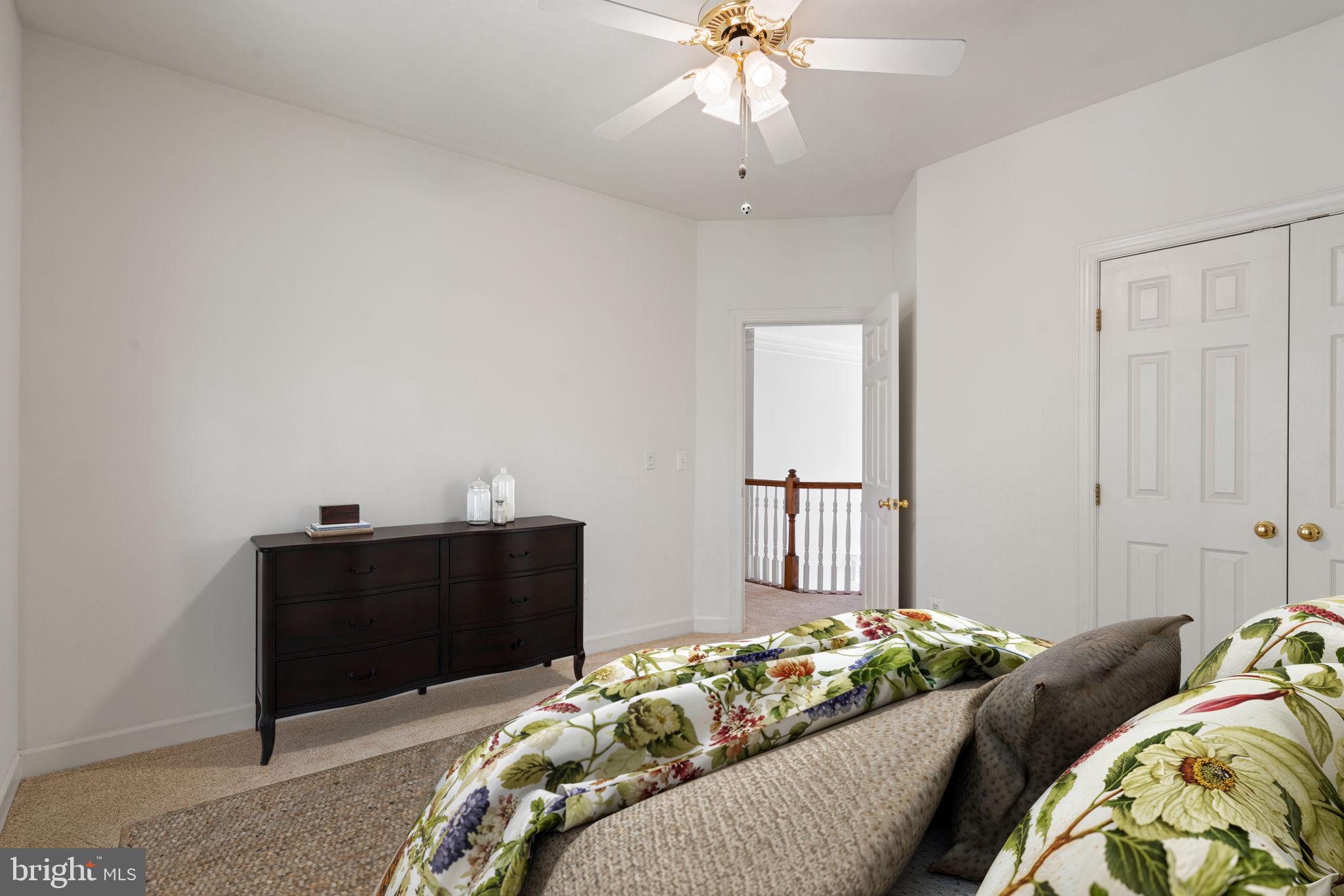 MEADOWBROOK WOODS - Residential