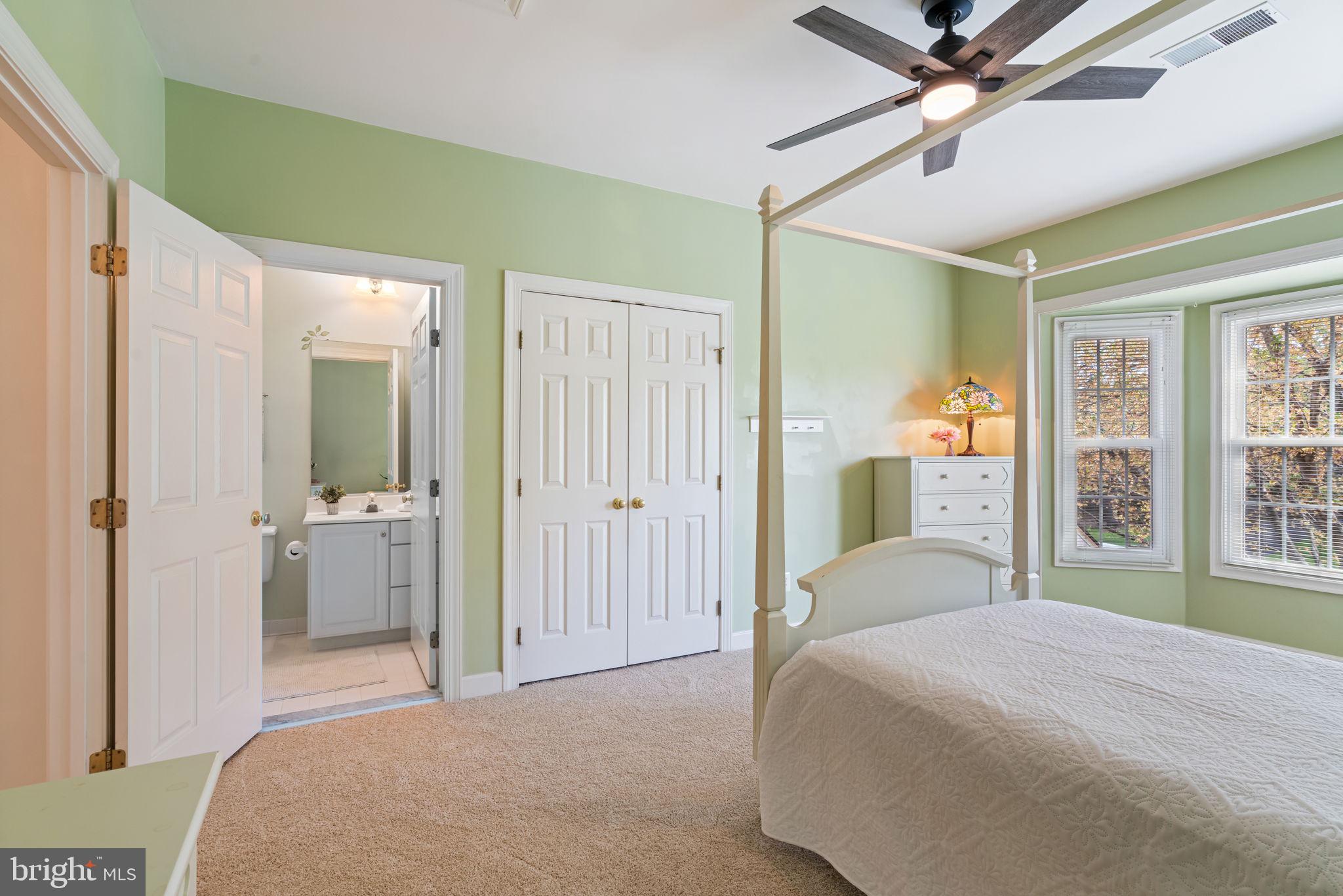 MEADOWBROOK WOODS - Residential