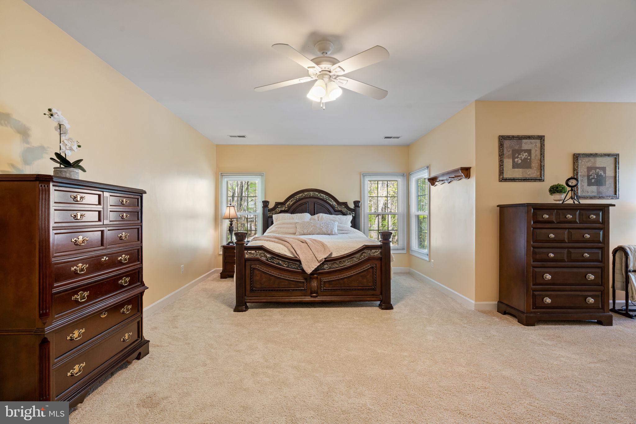 MEADOWBROOK WOODS - Residential