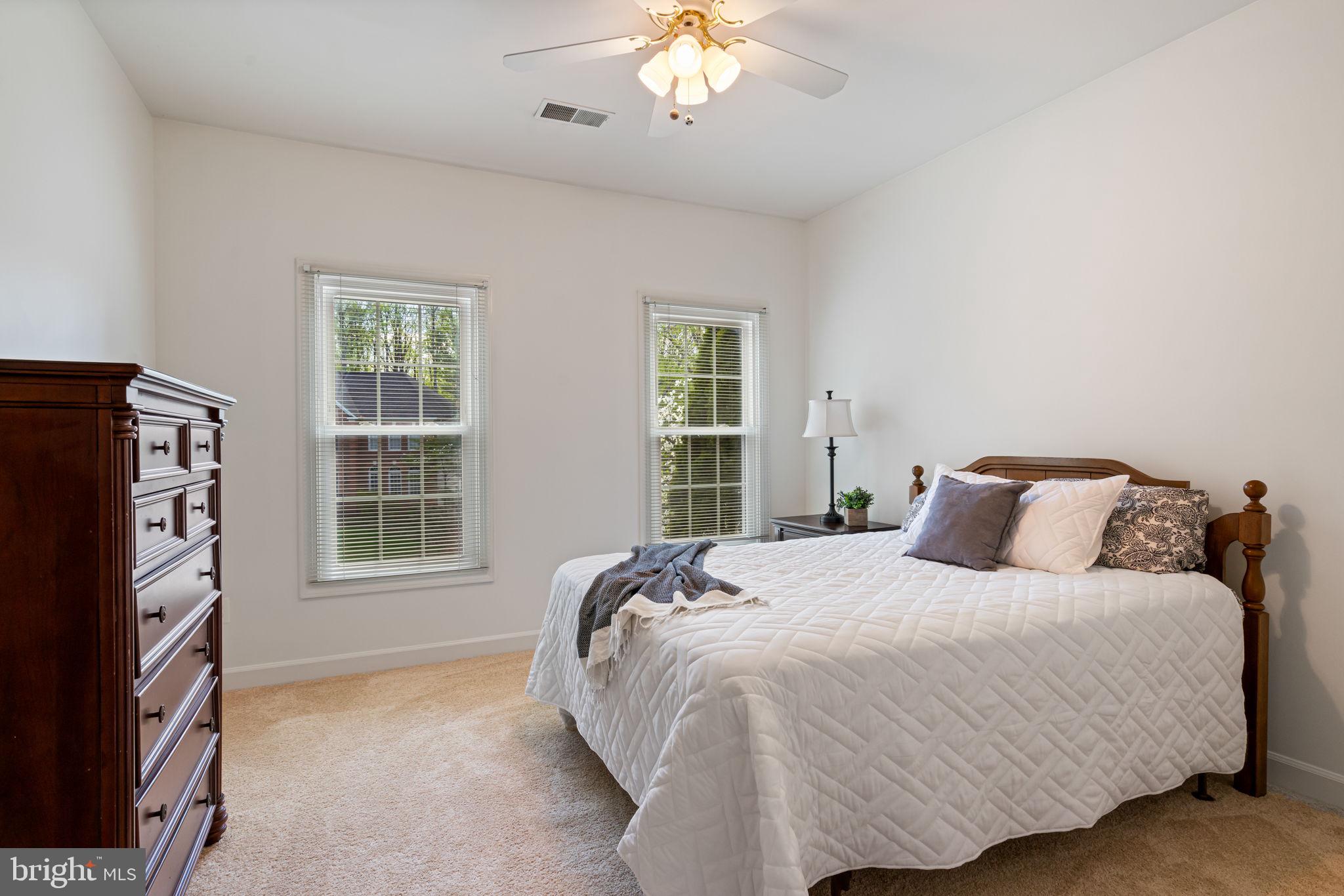 MEADOWBROOK WOODS - Residential