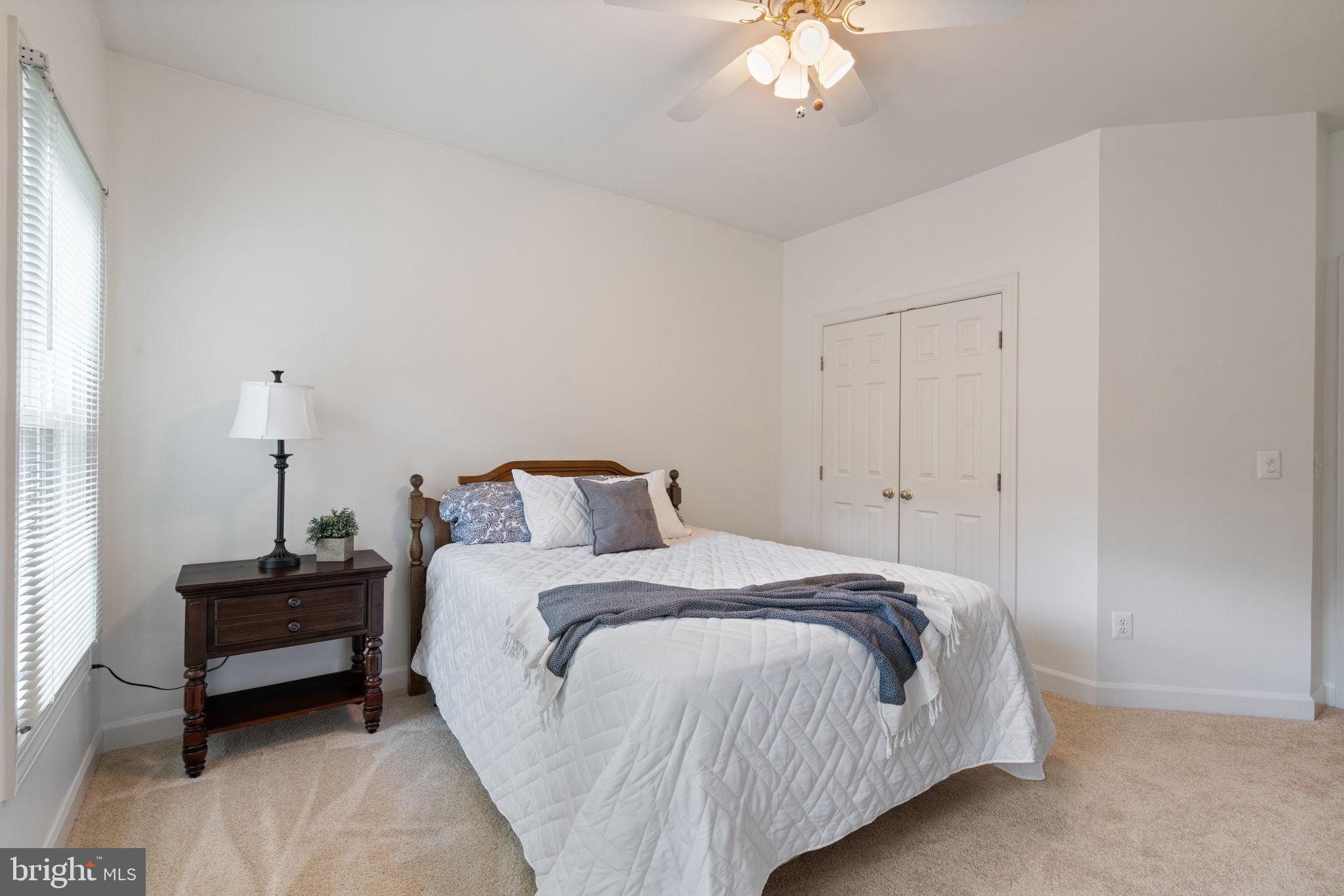 MEADOWBROOK WOODS - Residential