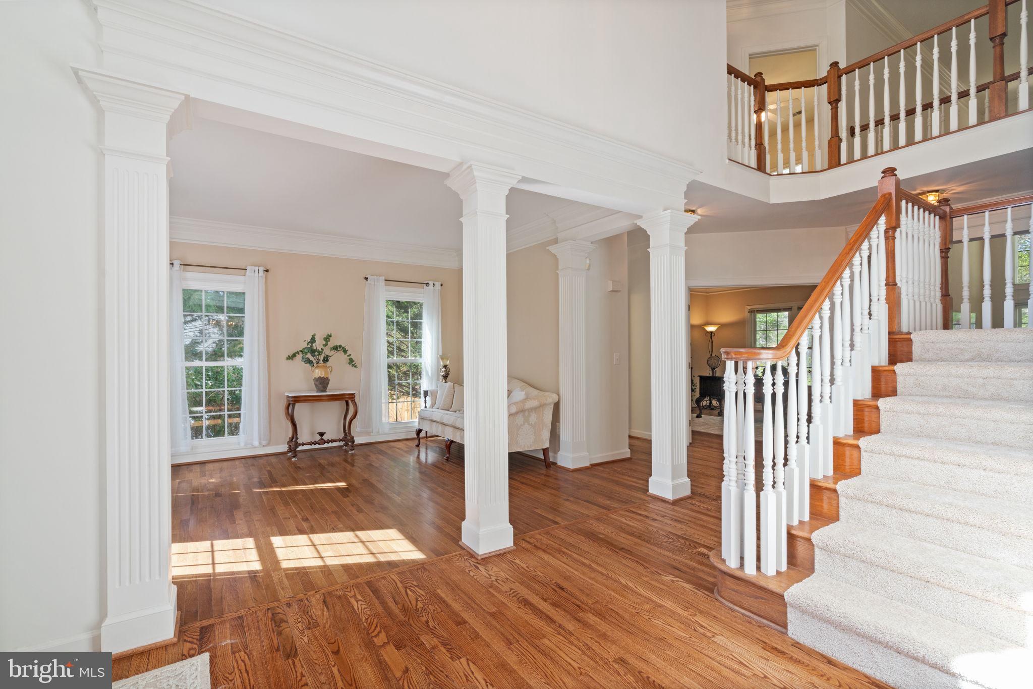 MEADOWBROOK WOODS - Residential