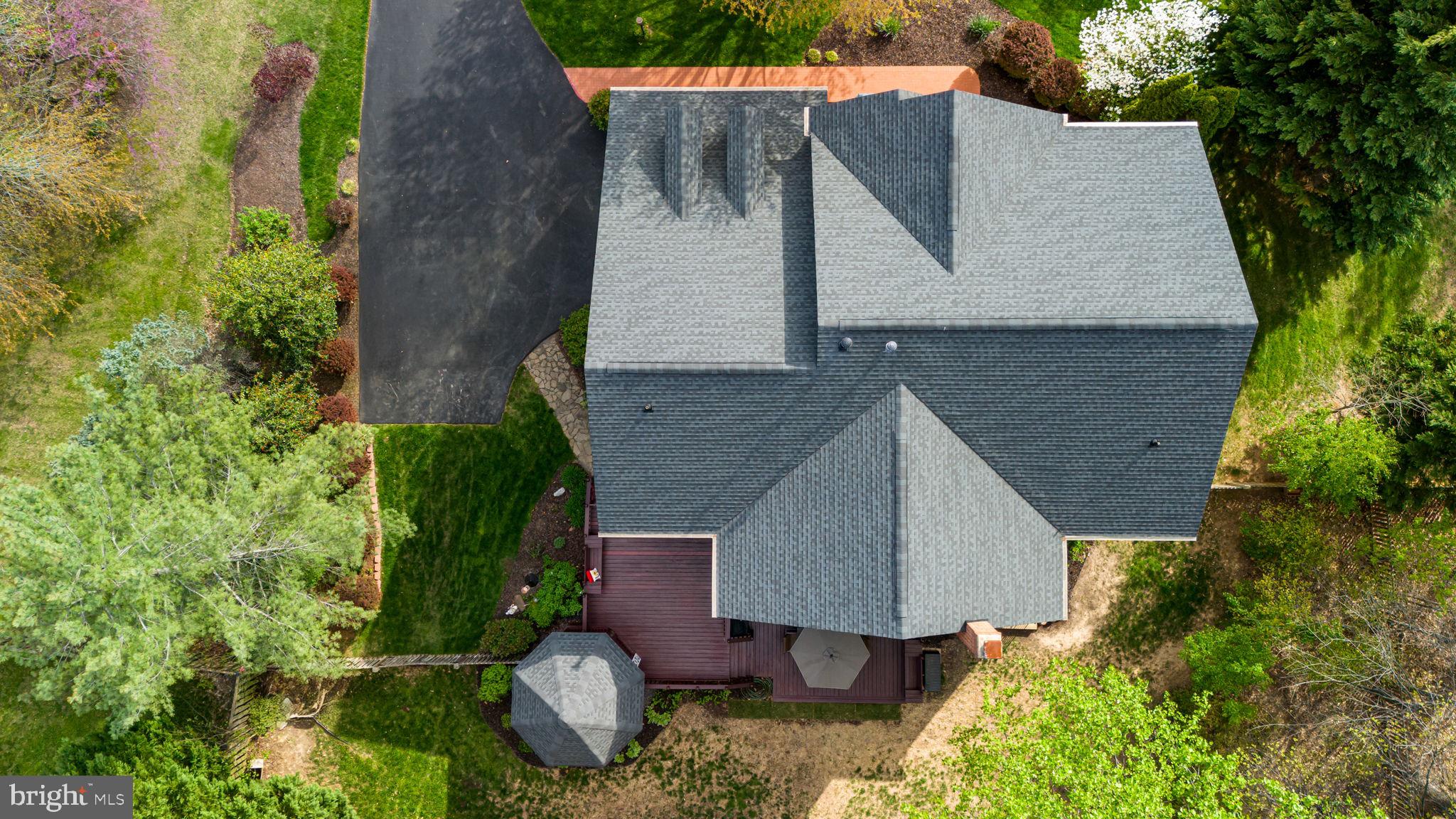 MEADOWBROOK WOODS - Residential