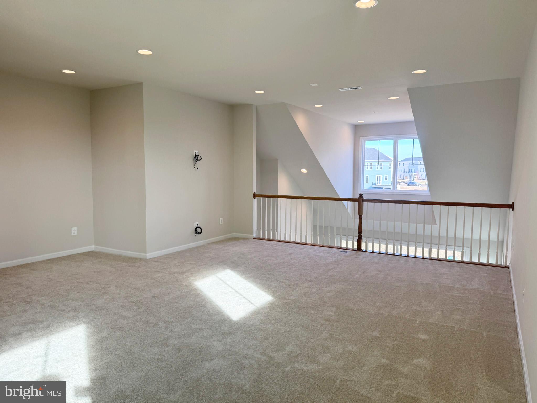 SNOWDEN BRIDGE - Residential