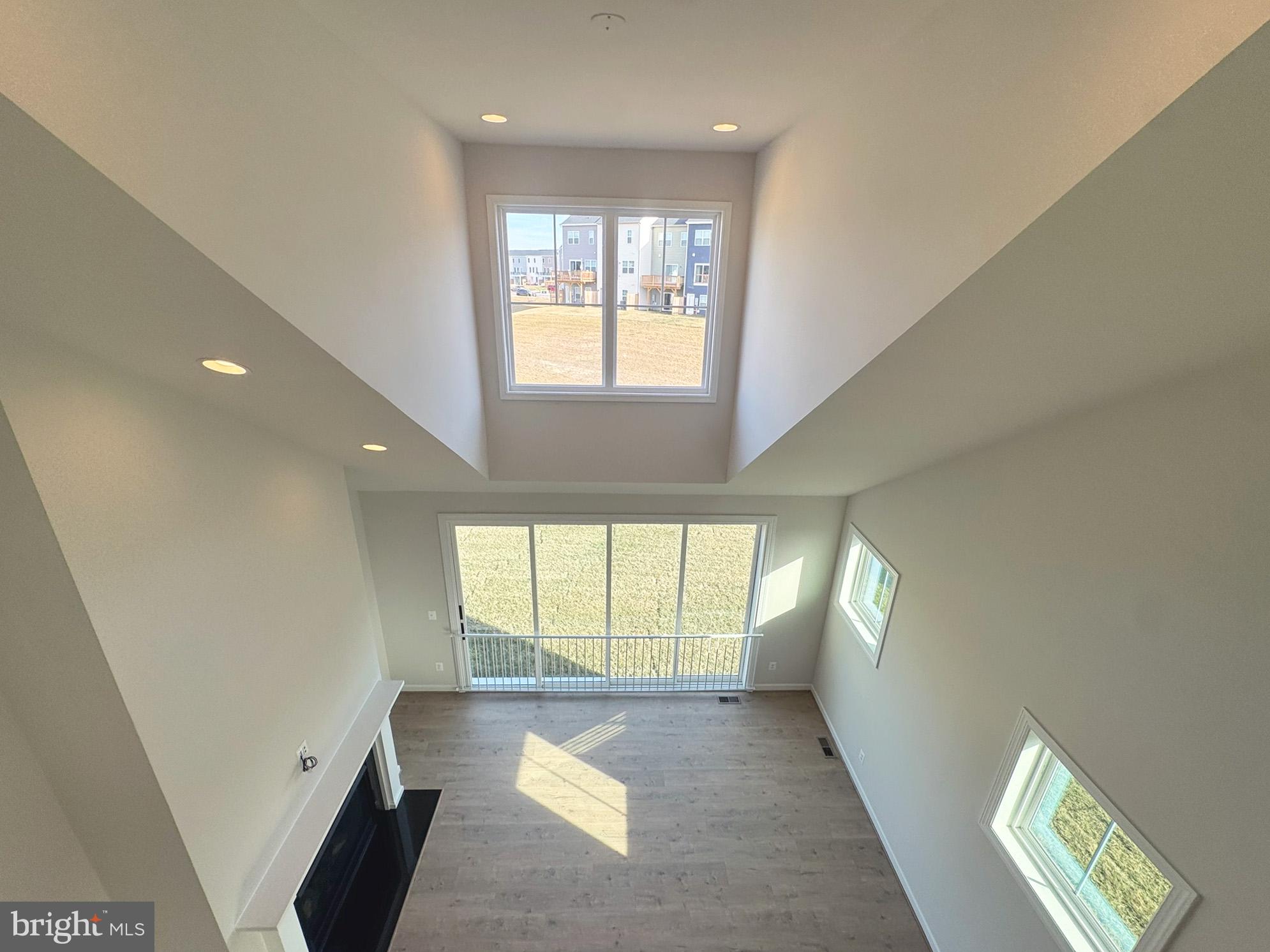 SNOWDEN BRIDGE - Residential