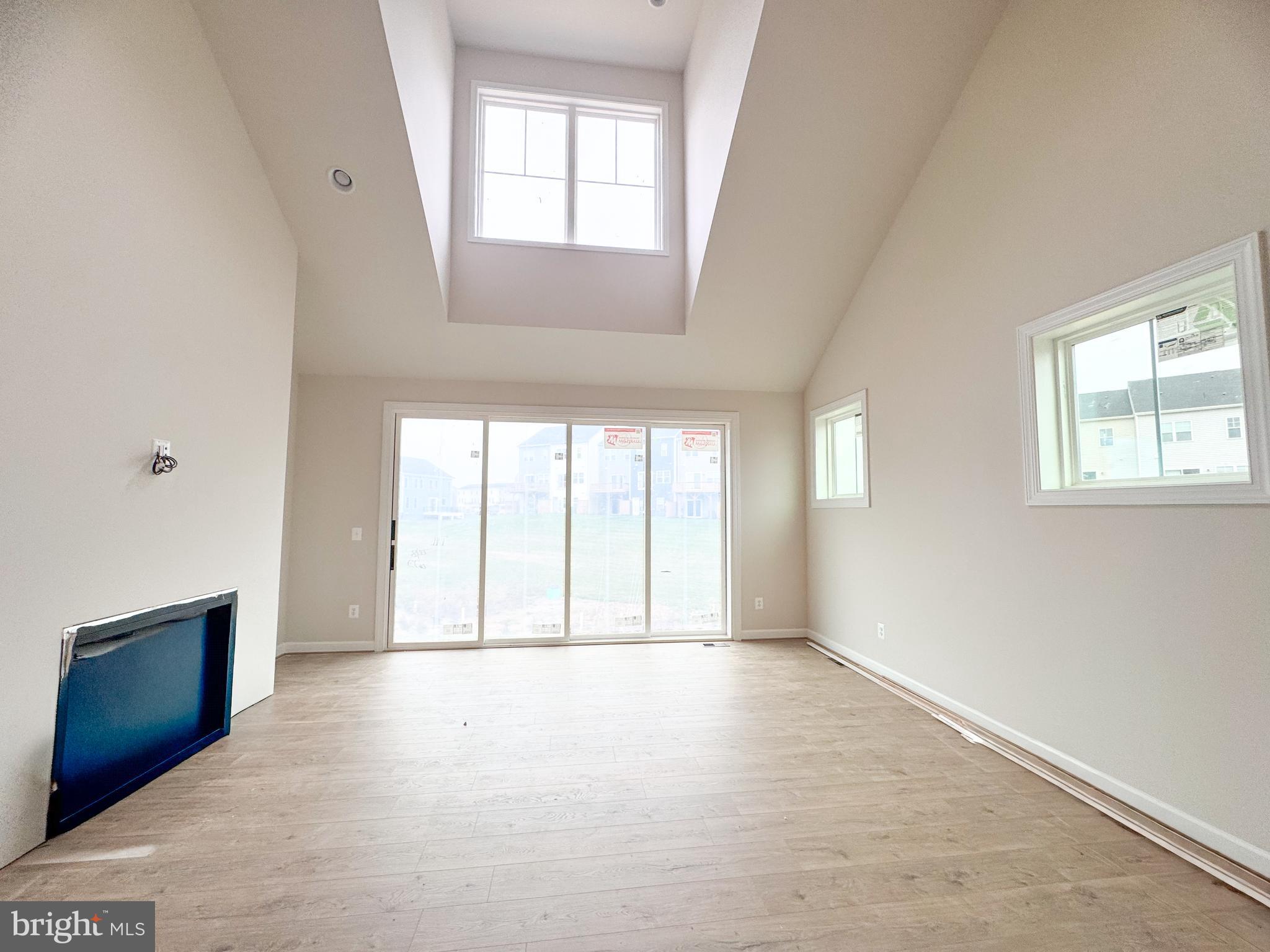 SNOWDEN BRIDGE - Residential