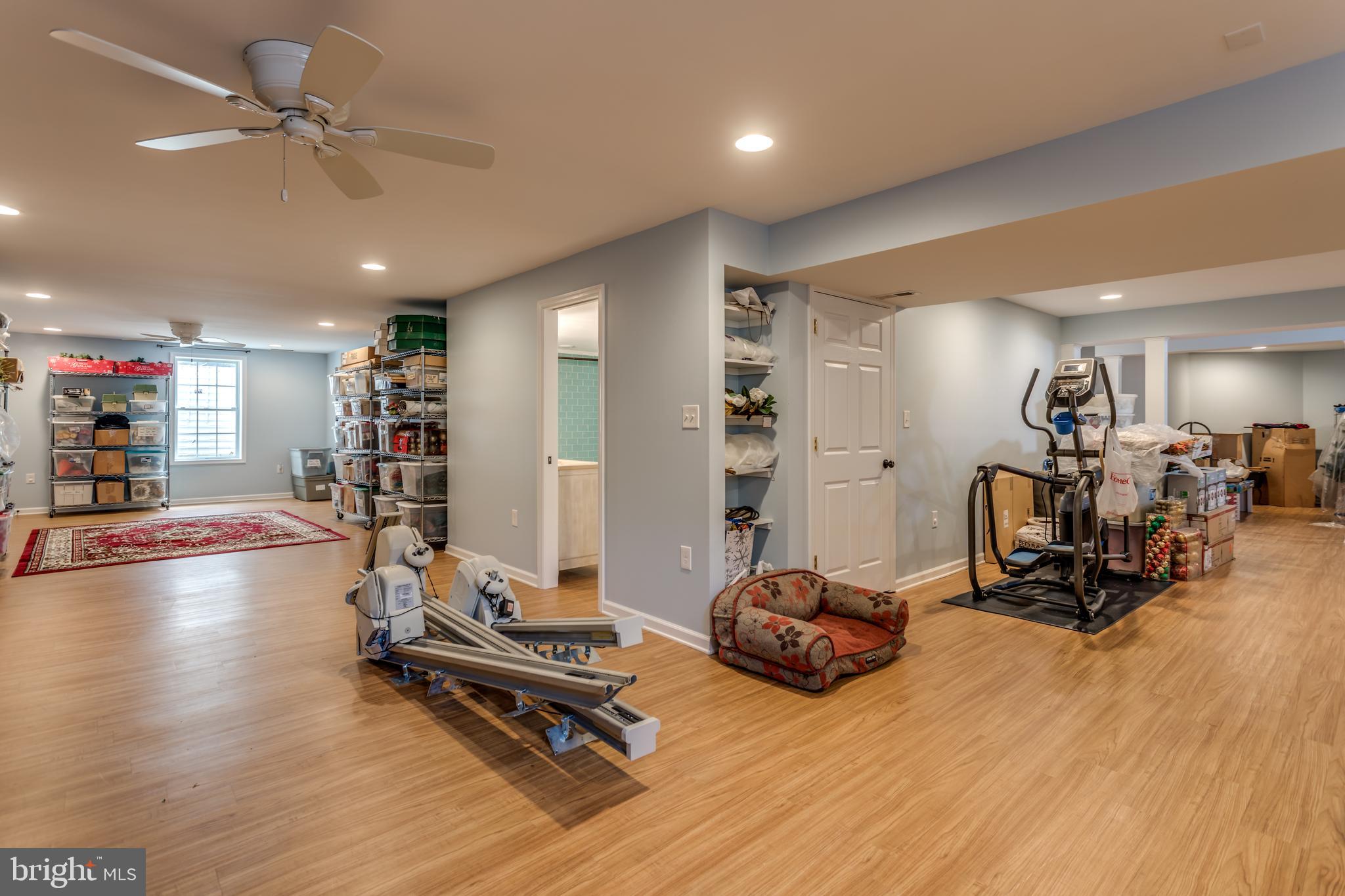 OPEQUON TERRACE - Residential