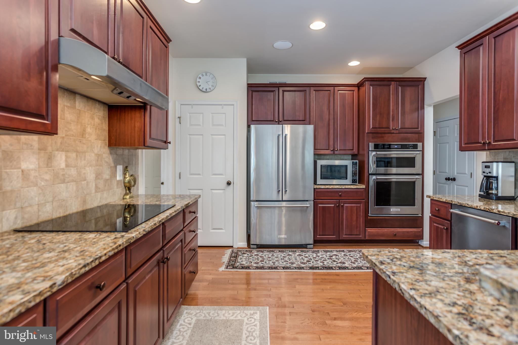 OPEQUON TERRACE - Residential