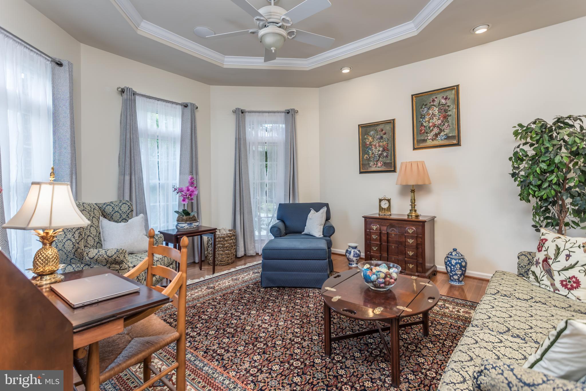 OPEQUON TERRACE - Residential