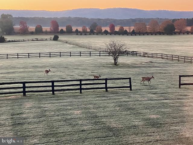 422 MILLDALE VALLEY DRIVE