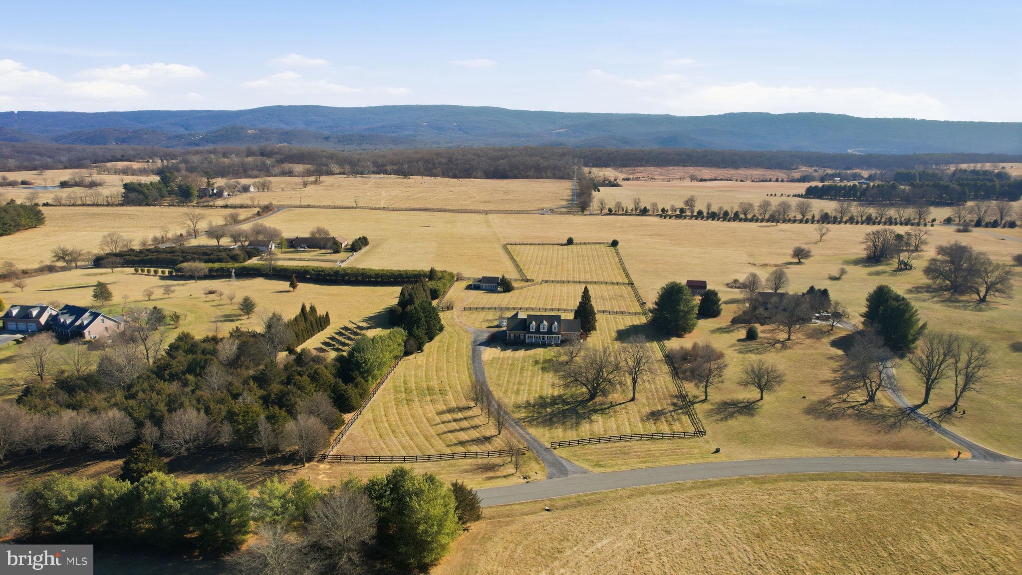 MILLDALE VALLEY ESTATES - Residential