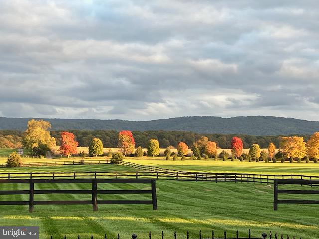 MILLDALE VALLEY ESTATES - Residential