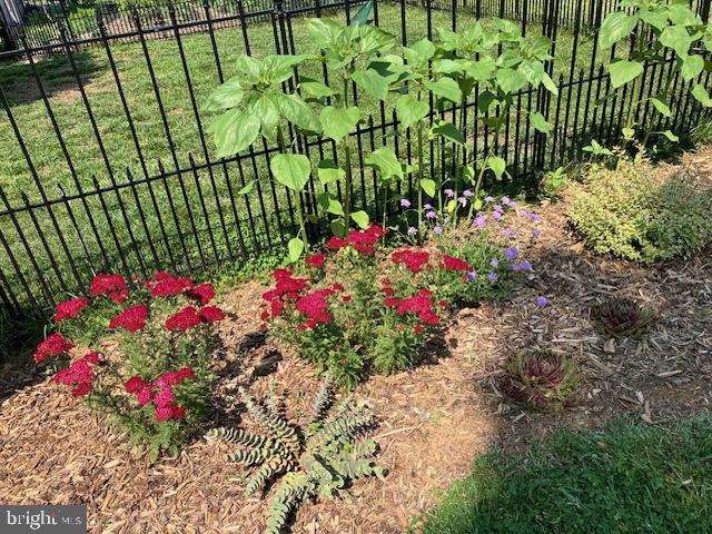 MILLDALE VALLEY ESTATES - Residential