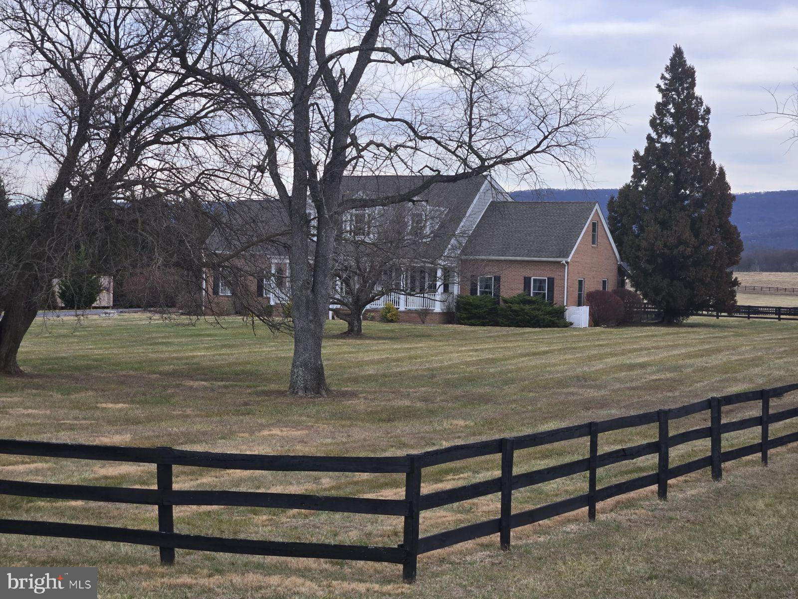 422 MILLDALE VALLEY DRIVE