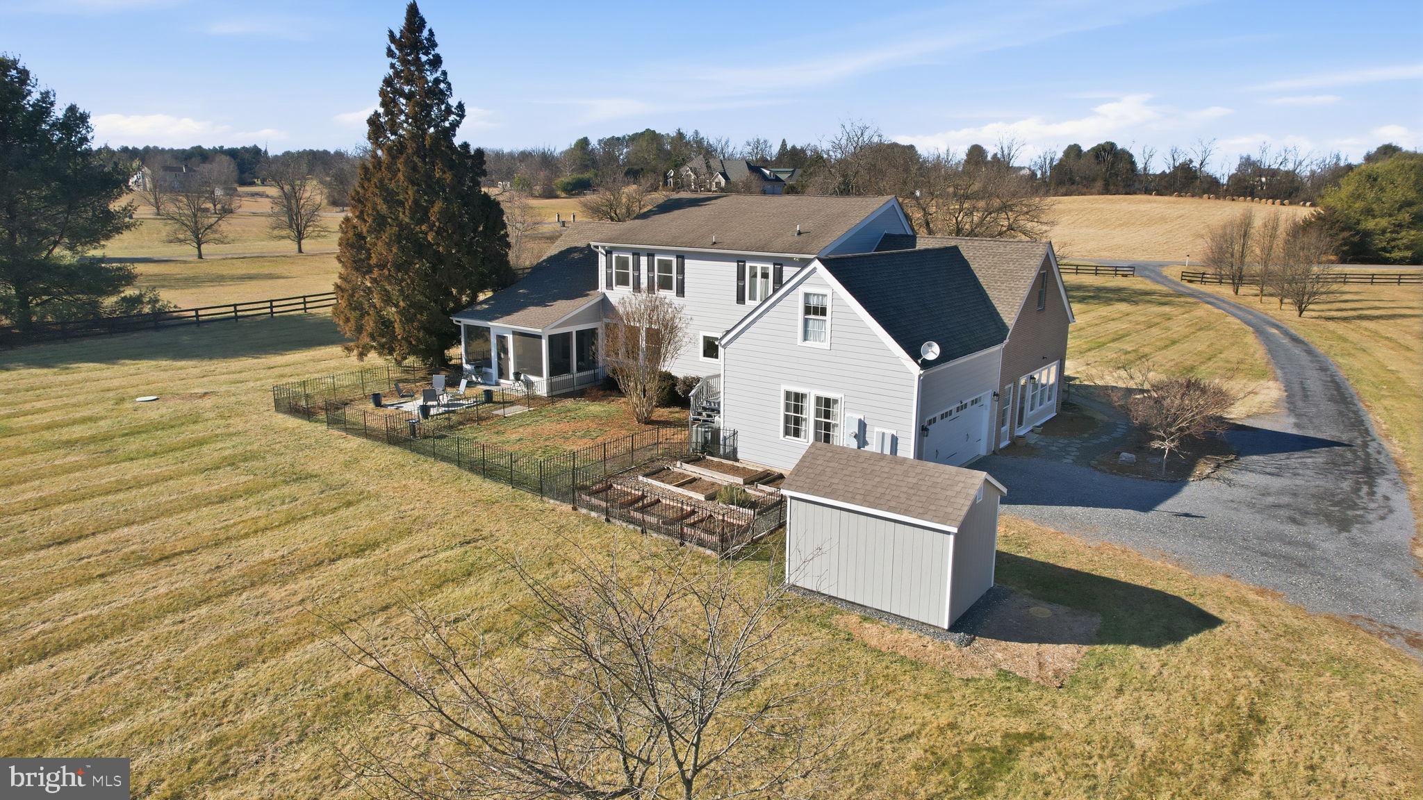 MILLDALE VALLEY ESTATES - Residential