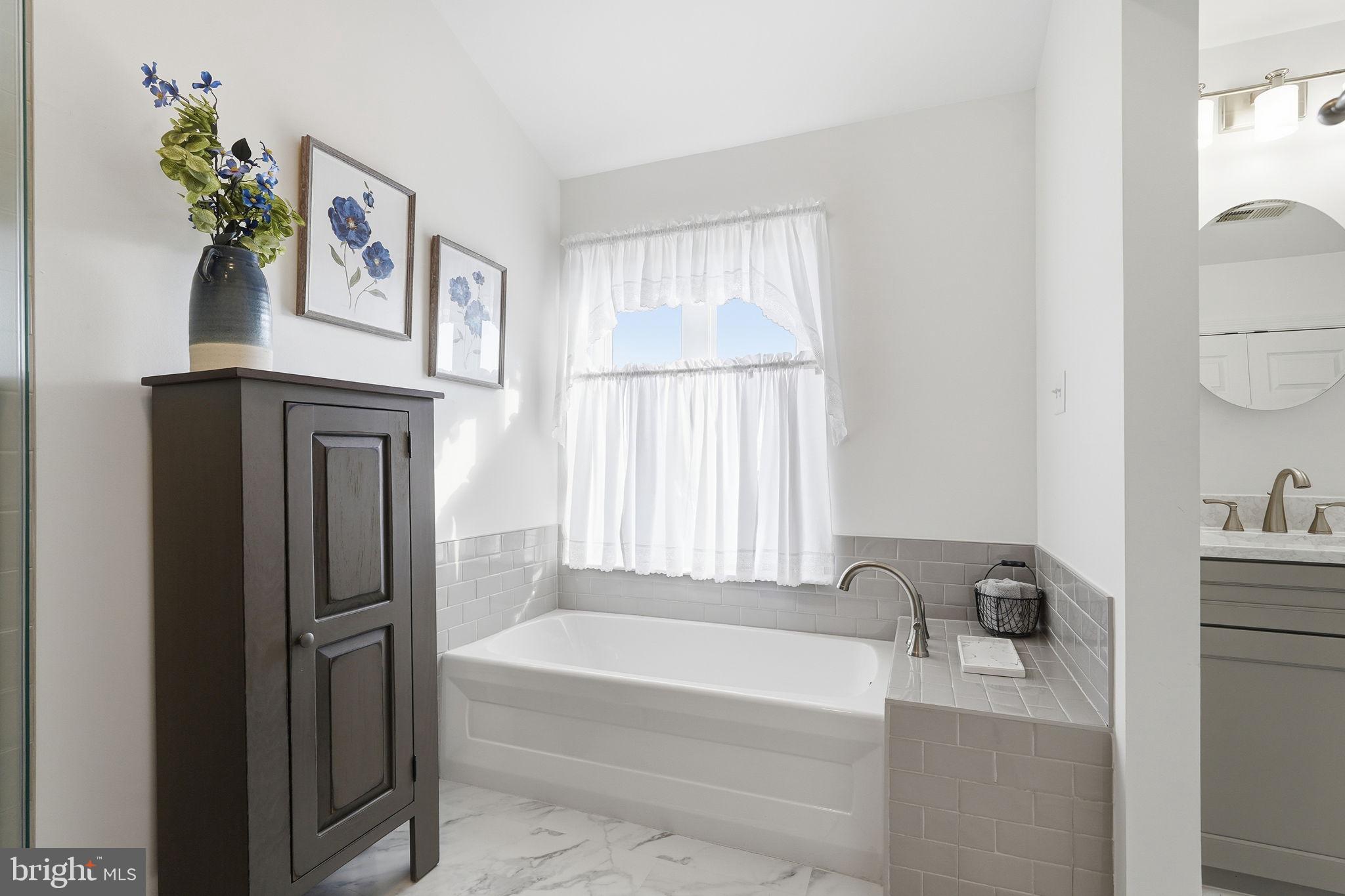 MILLDALE VALLEY ESTATES - Residential