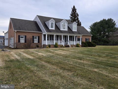 422 MILLDALE VALLEY DRIVE FRONT ROYAL VA 22630