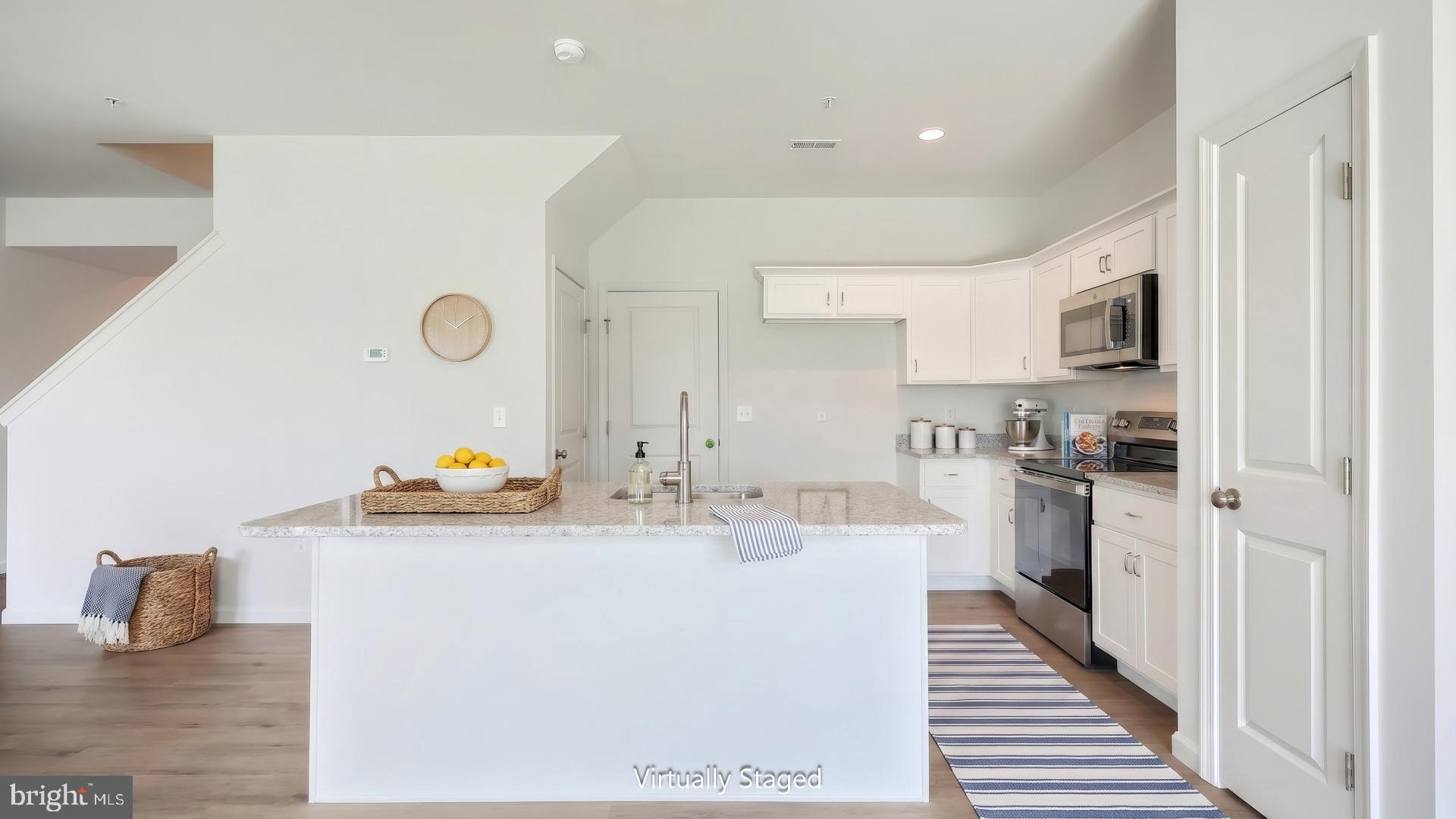 7855 OAK BROOK DRIVE