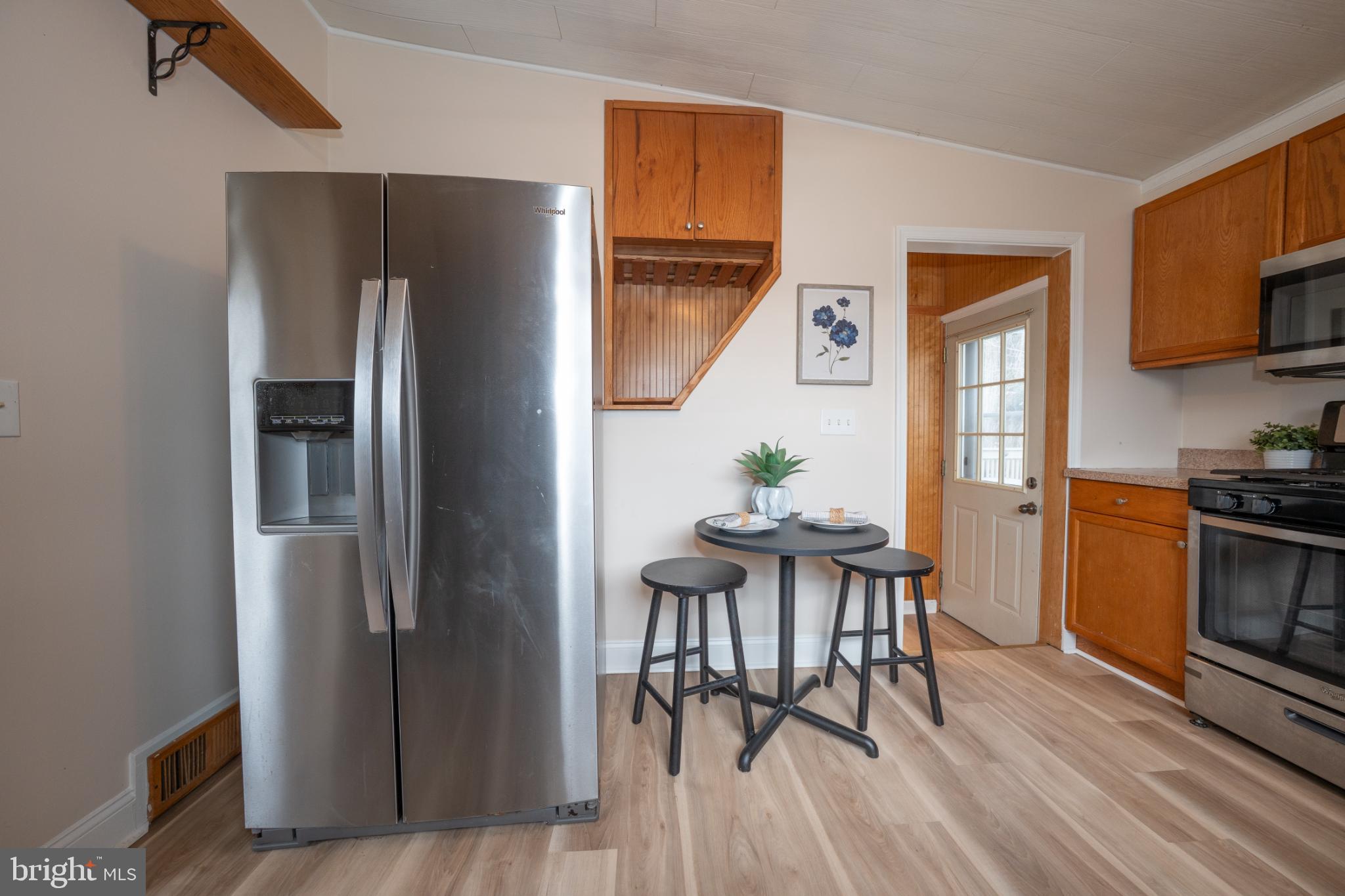 FLORA HILLS - Residential