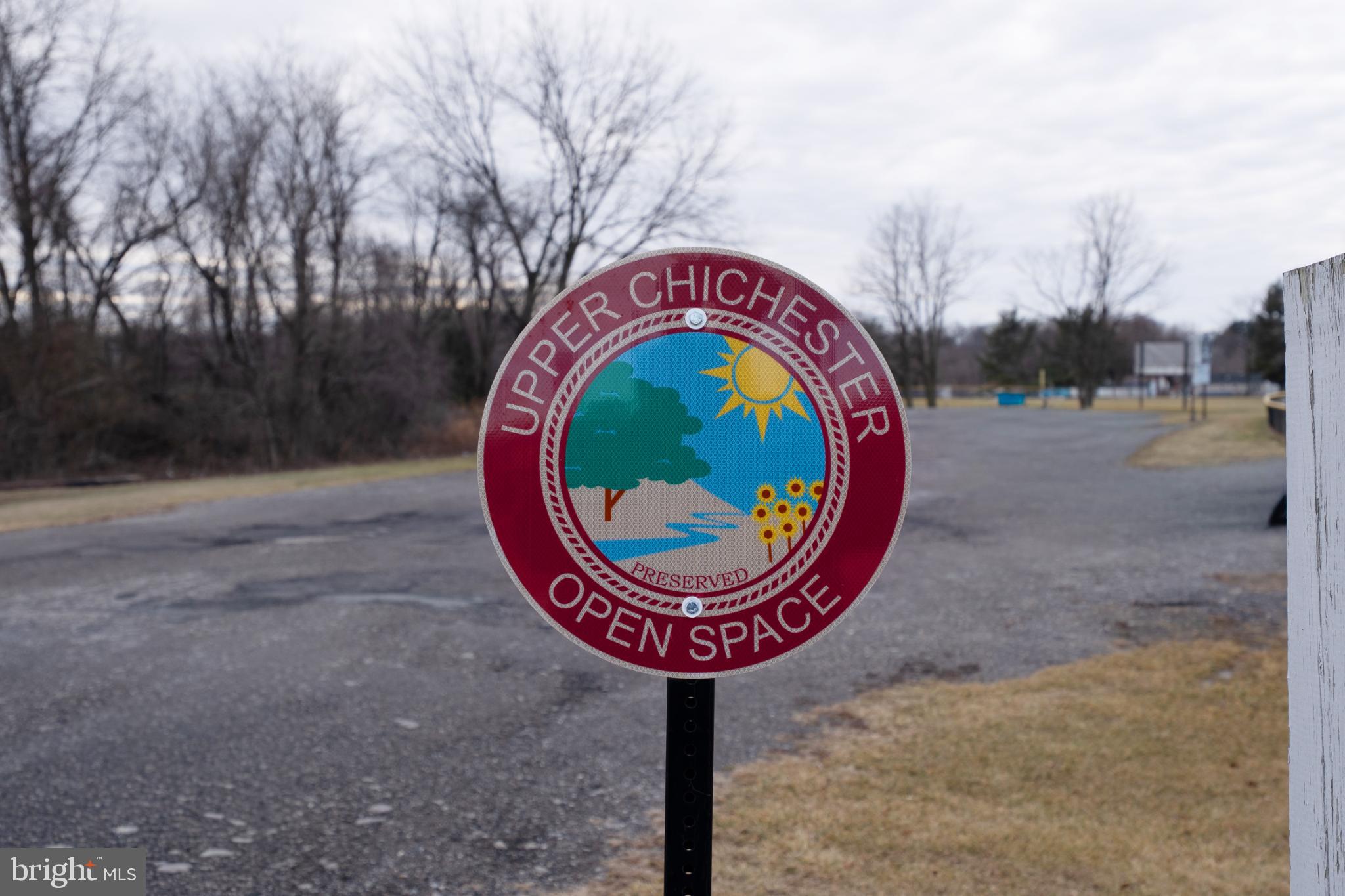 FLORA HILLS - Residential