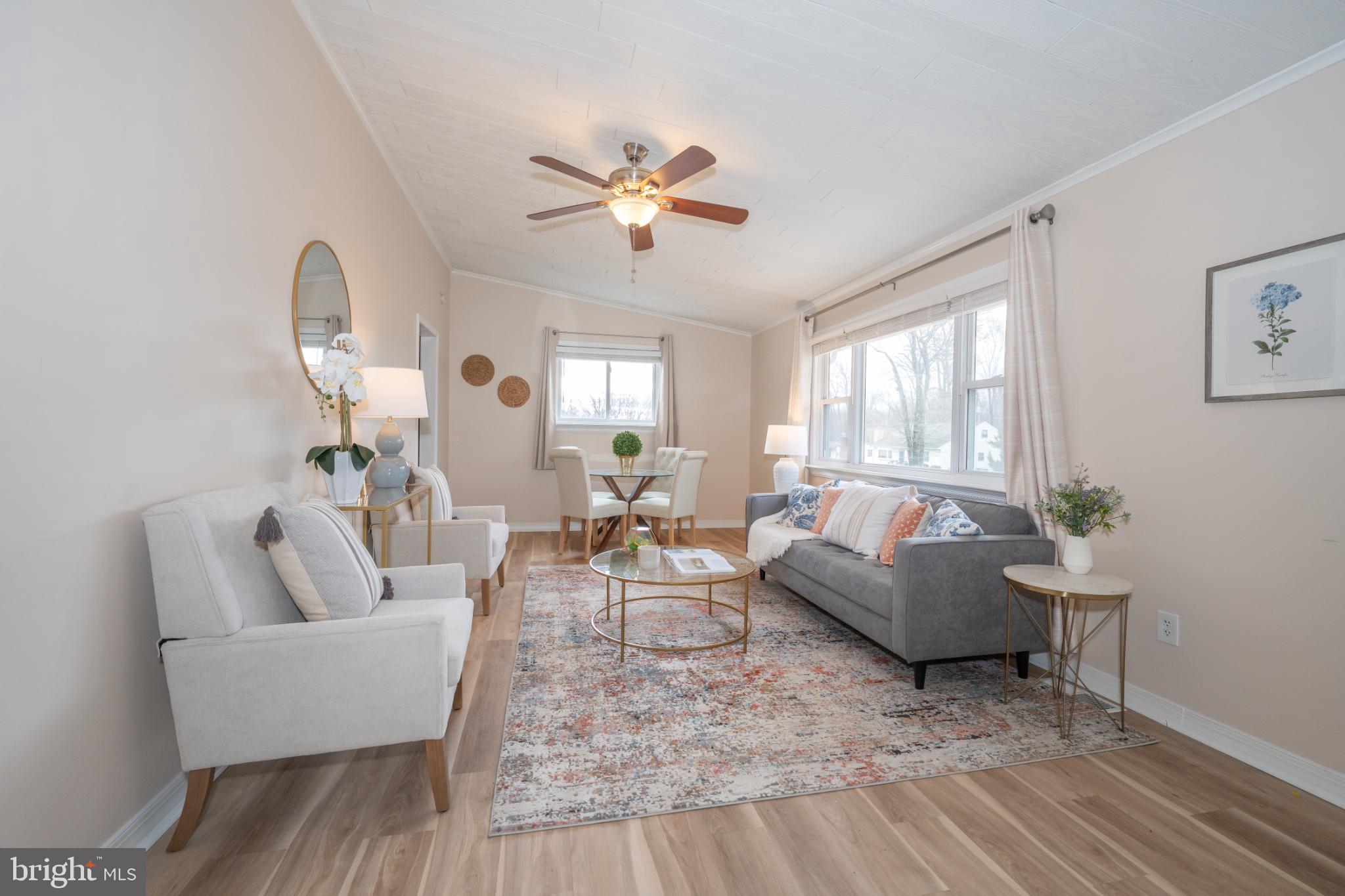 FLORA HILLS - Residential