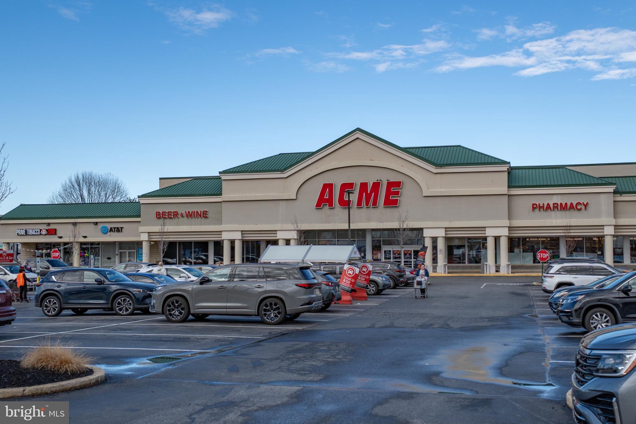 FLORA HILLS - Residential