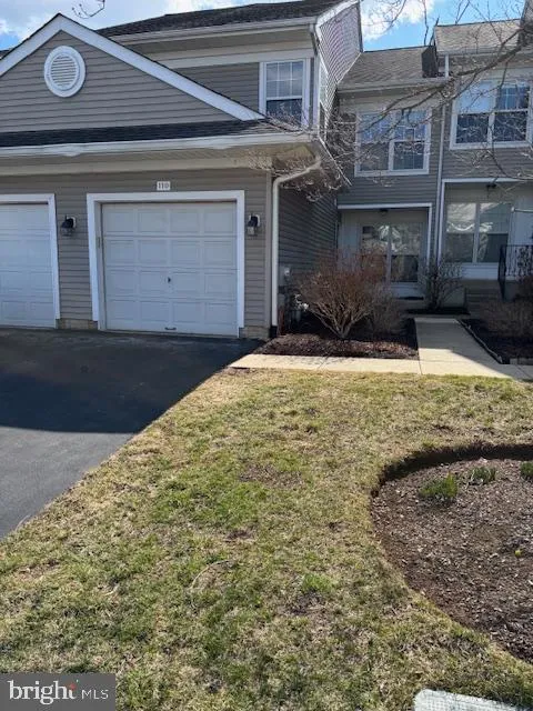 Phoenixville, Pennsylvania 19460, United States, 4 Bedrooms Bedrooms, ,3 BathroomsBathrooms,Residential,Active,85813