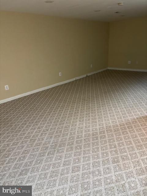 CHARLESTOWN HUNT - Residential Lease