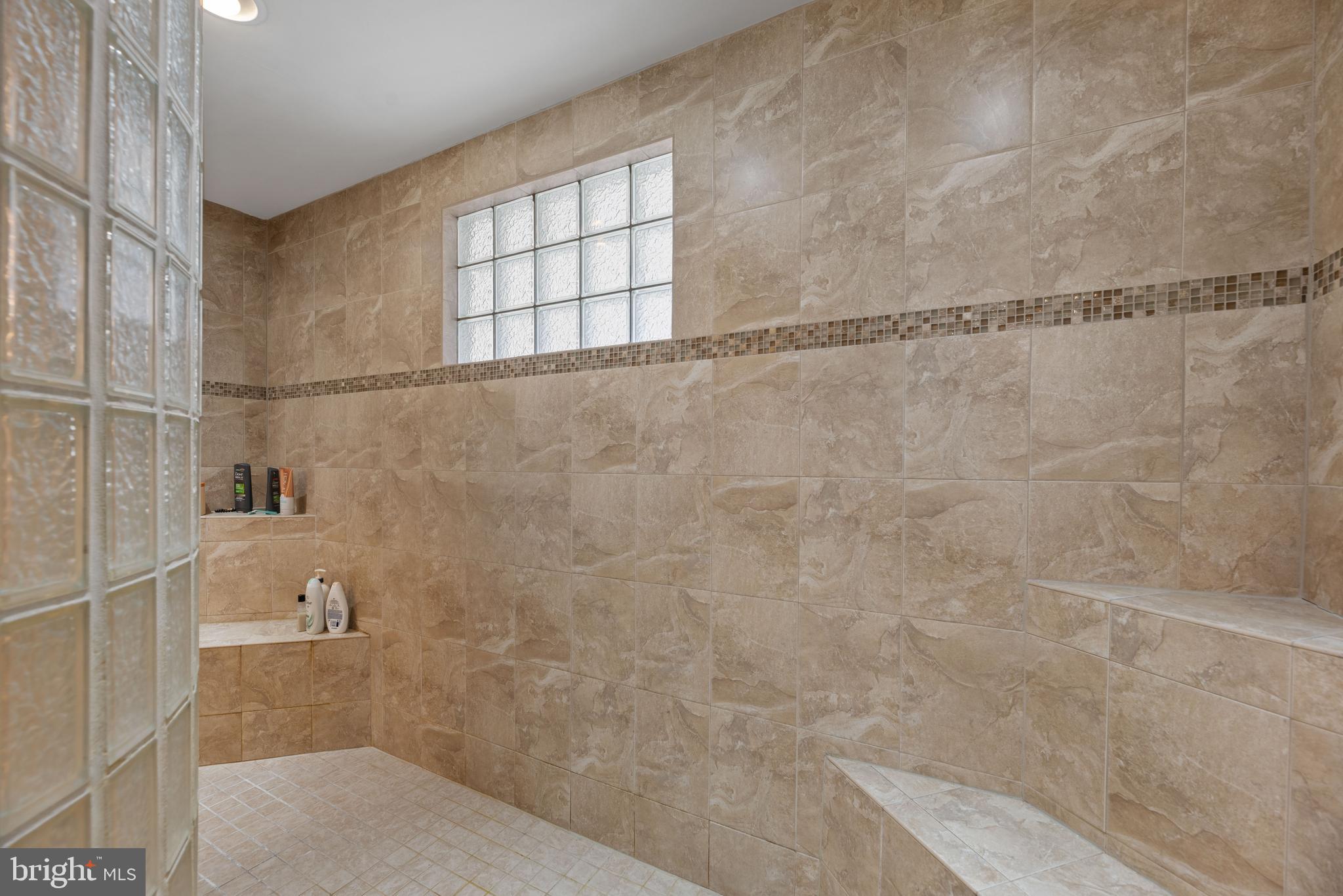 VILLAGES OF SAVANNAH - Residential