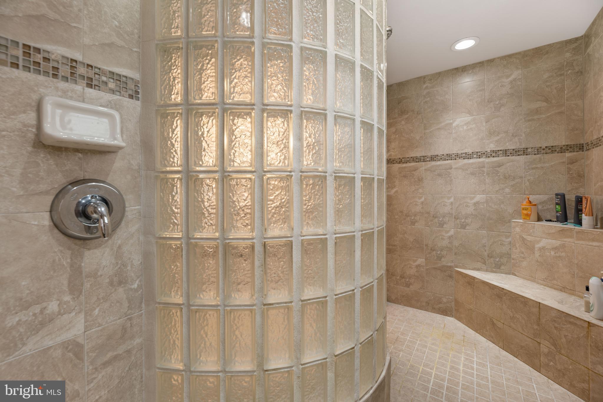 VILLAGES OF SAVANNAH - Residential