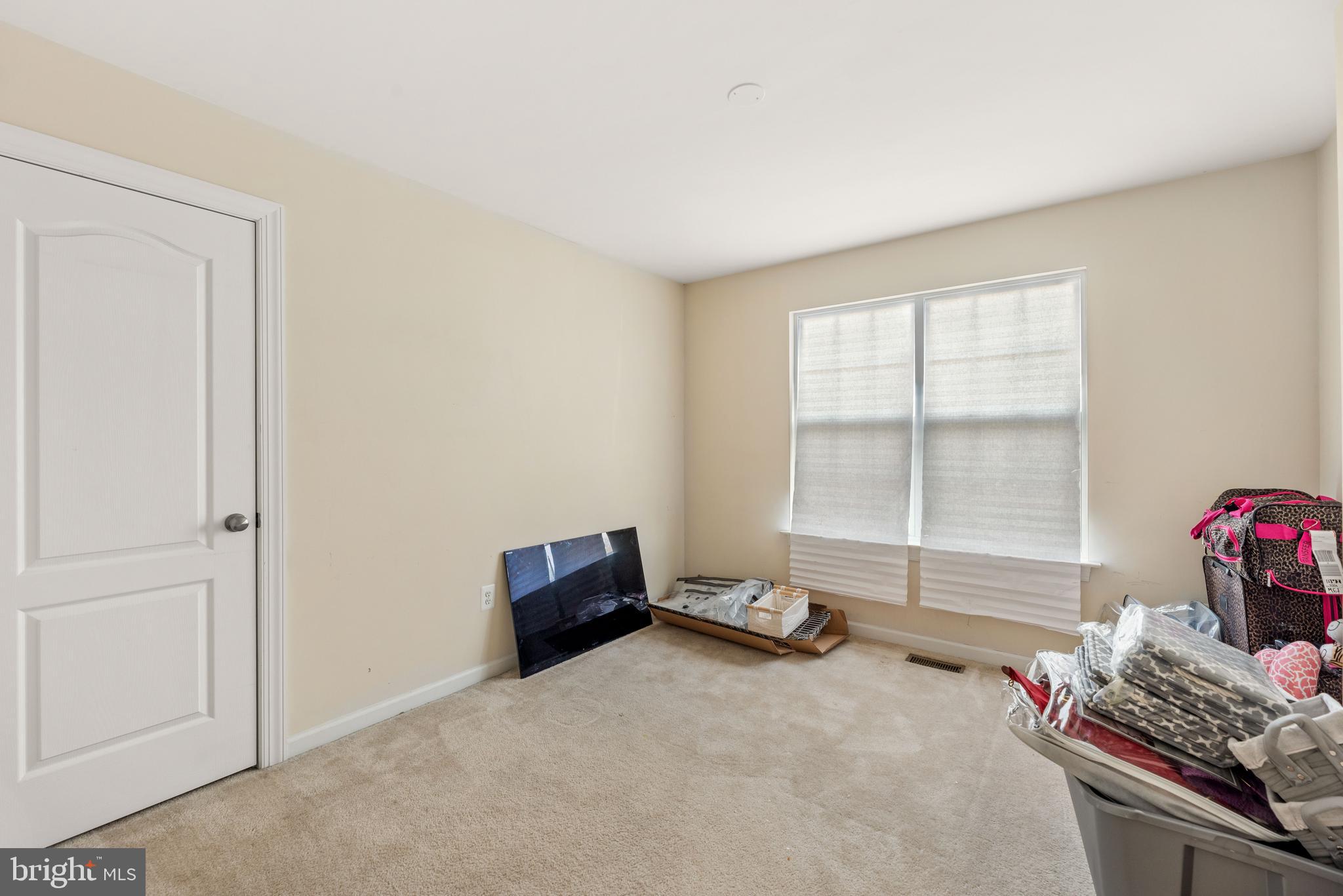 VILLAGES OF SAVANNAH - Residential