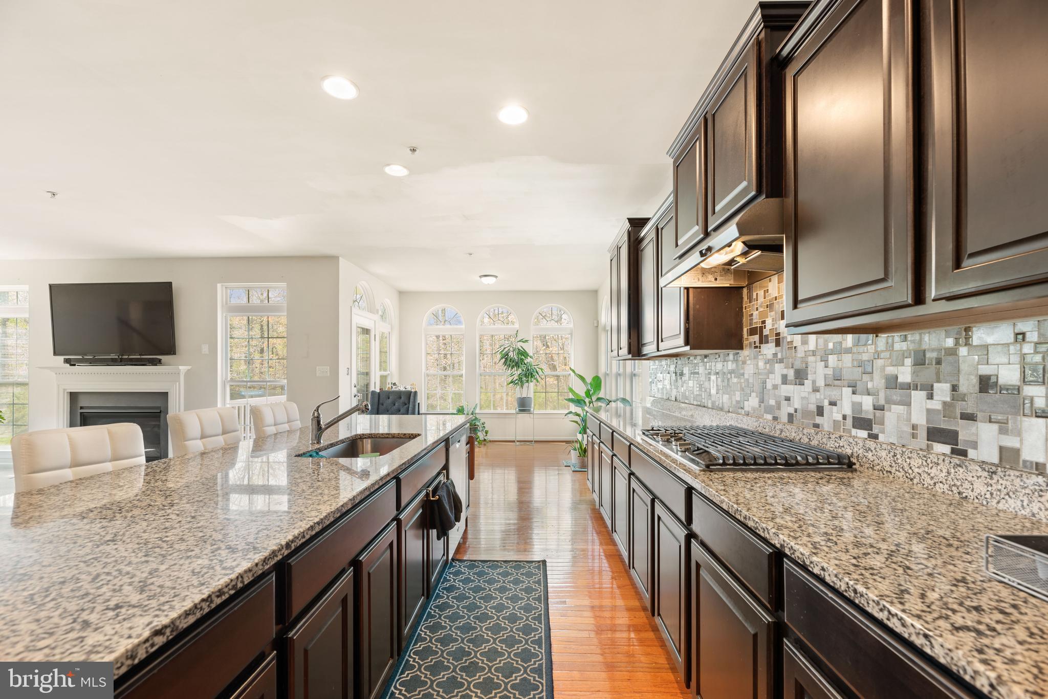 VILLAGES OF SAVANNAH - Residential