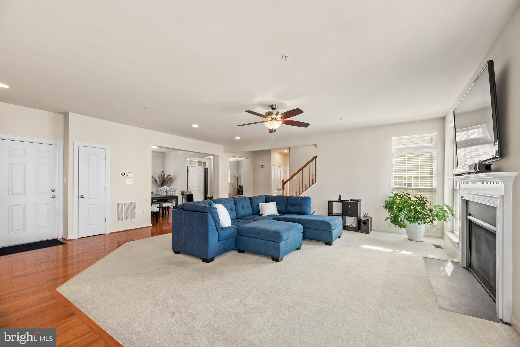 VILLAGES OF SAVANNAH - Residential