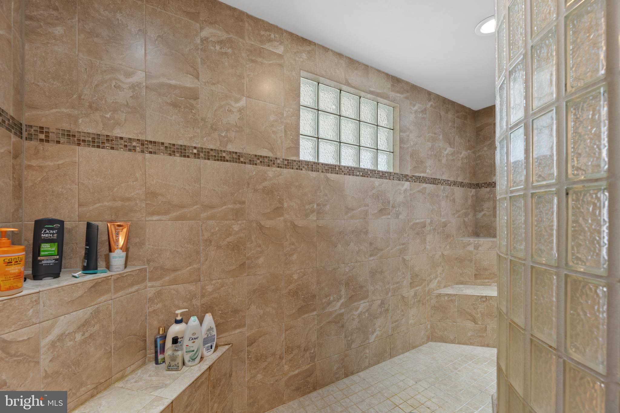 VILLAGES OF SAVANNAH - Residential