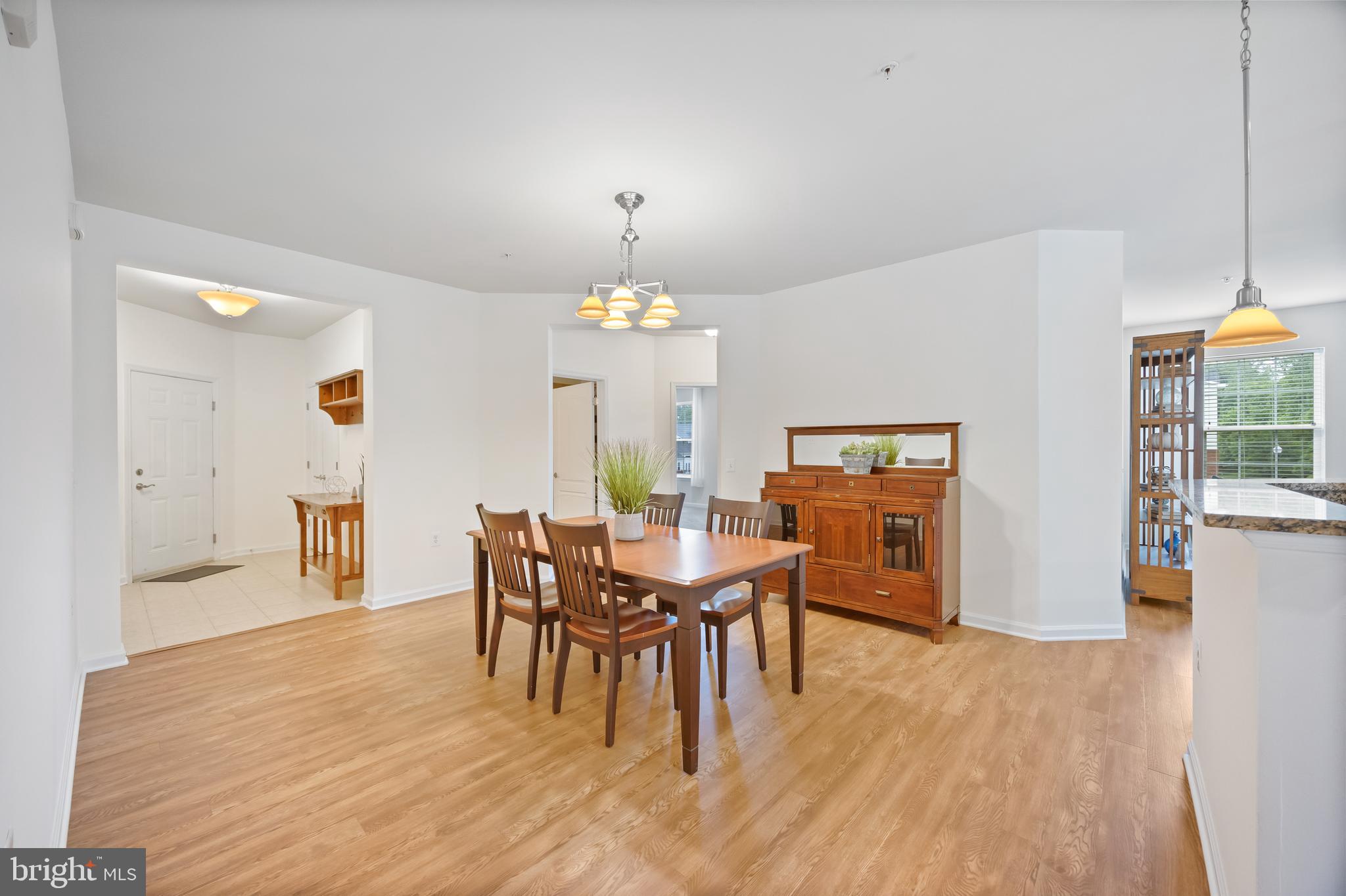 1410 WIGEON WAY 201