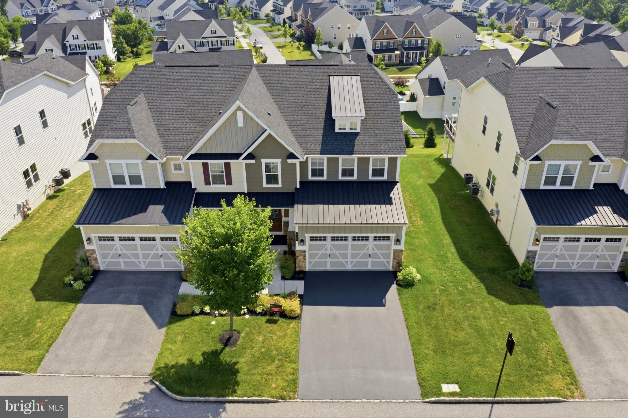636 QUARRY POINT ROAD