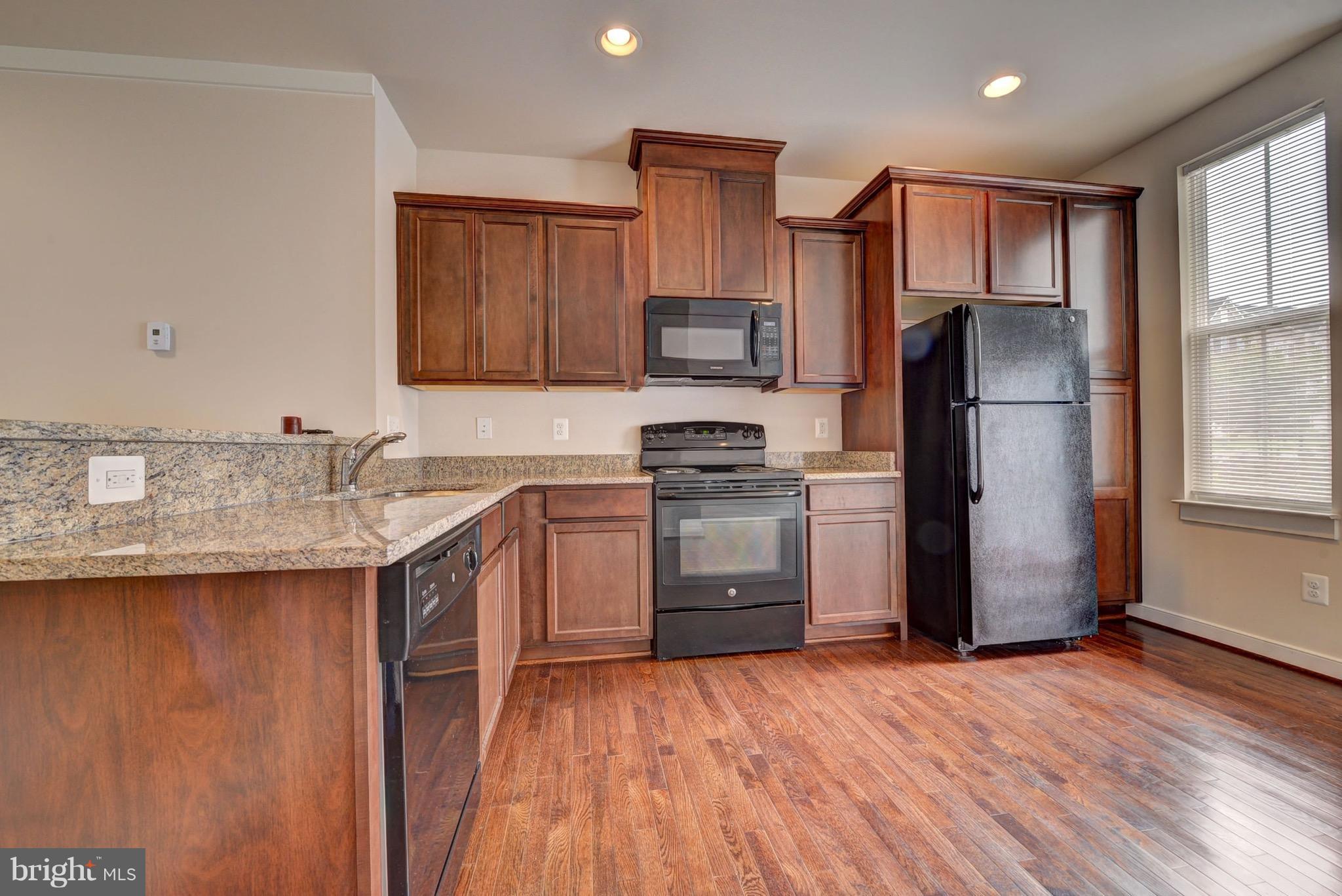 VILLAGE AT WOODSTREAM - Residential Lease