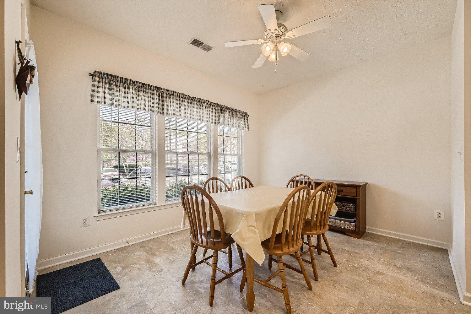 WINDSOR AT PERRY HALL FARMS - Residential