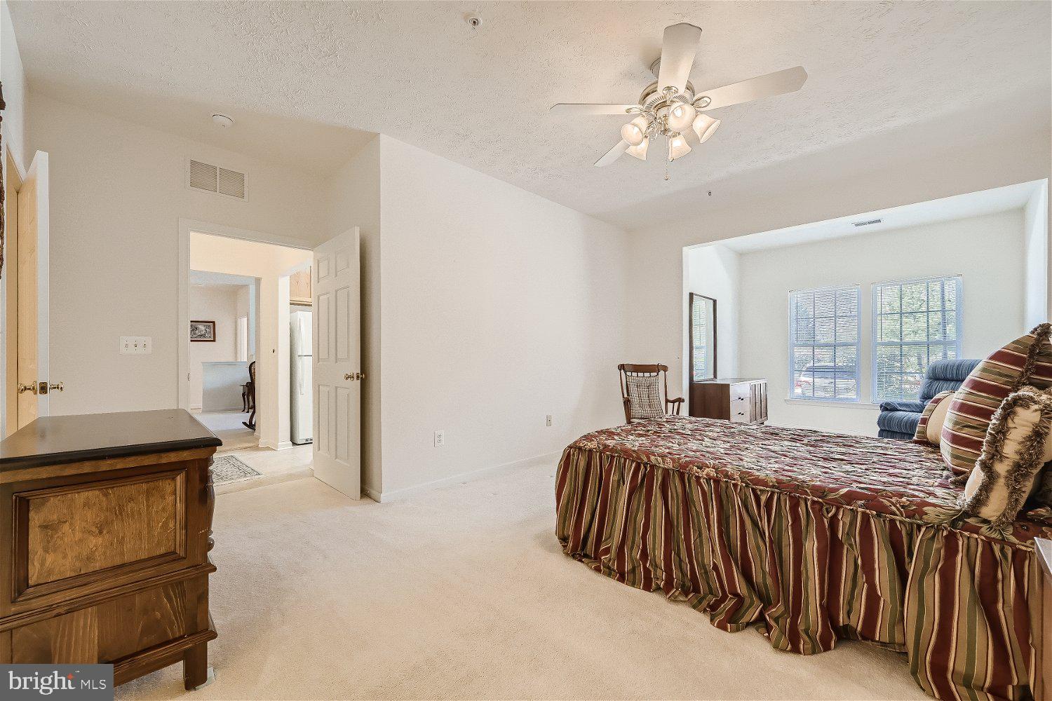 WINDSOR AT PERRY HALL FARMS - Residential