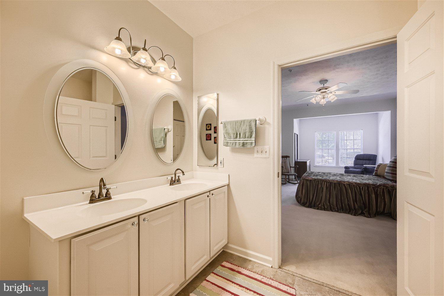 WINDSOR AT PERRY HALL FARMS - Residential